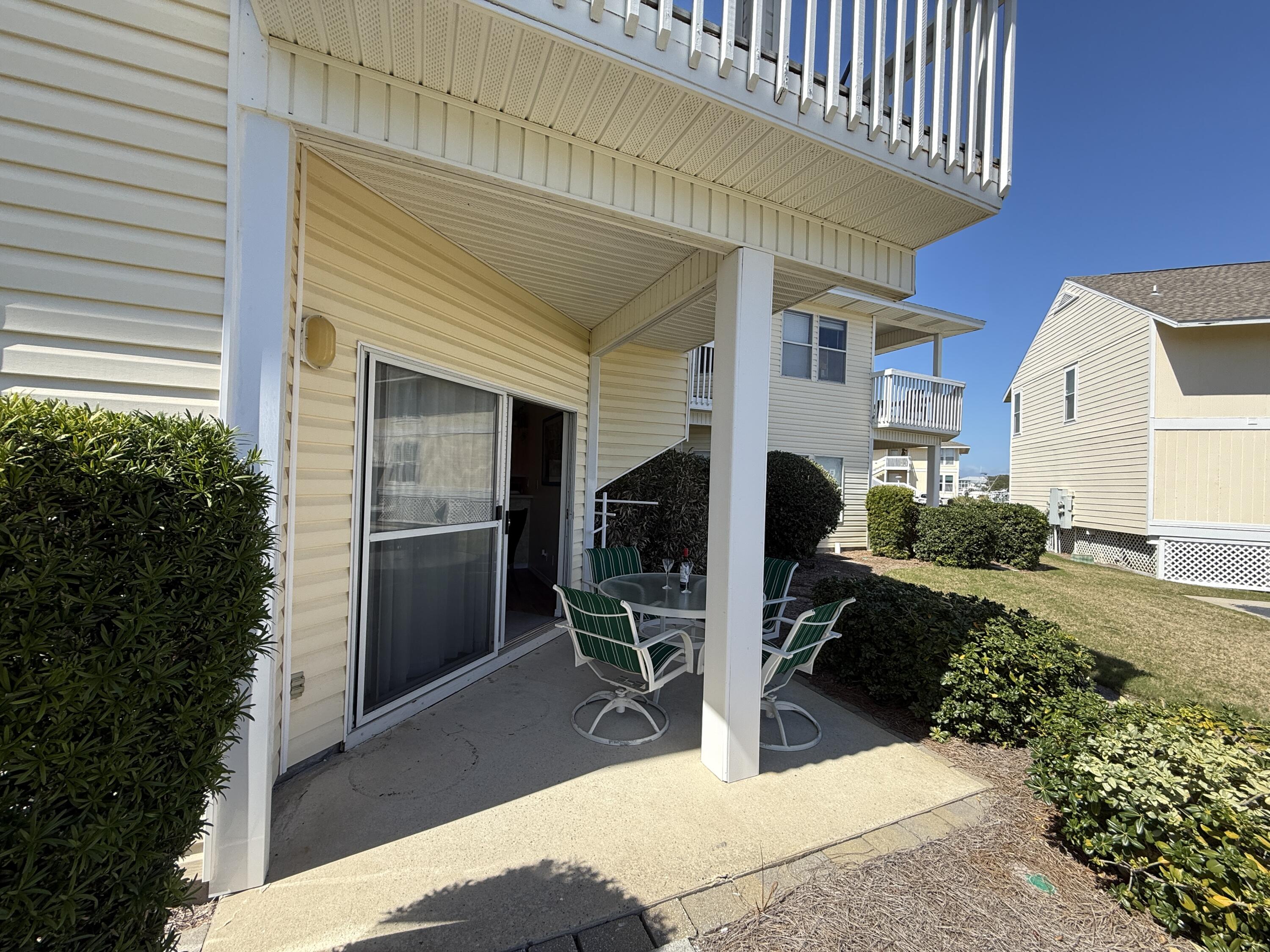 SANDPIPER COVE - Residential