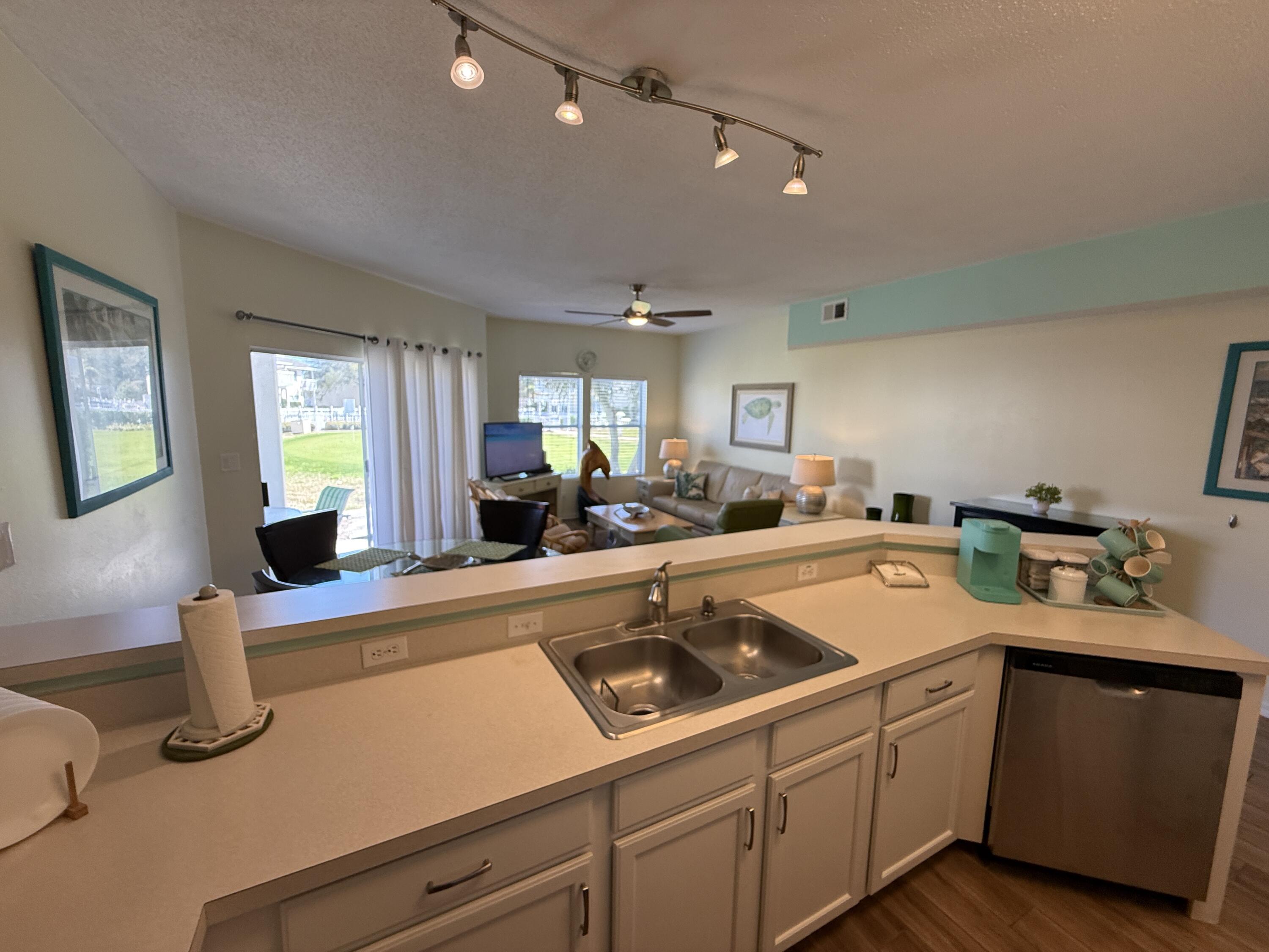 SANDPIPER COVE - Residential