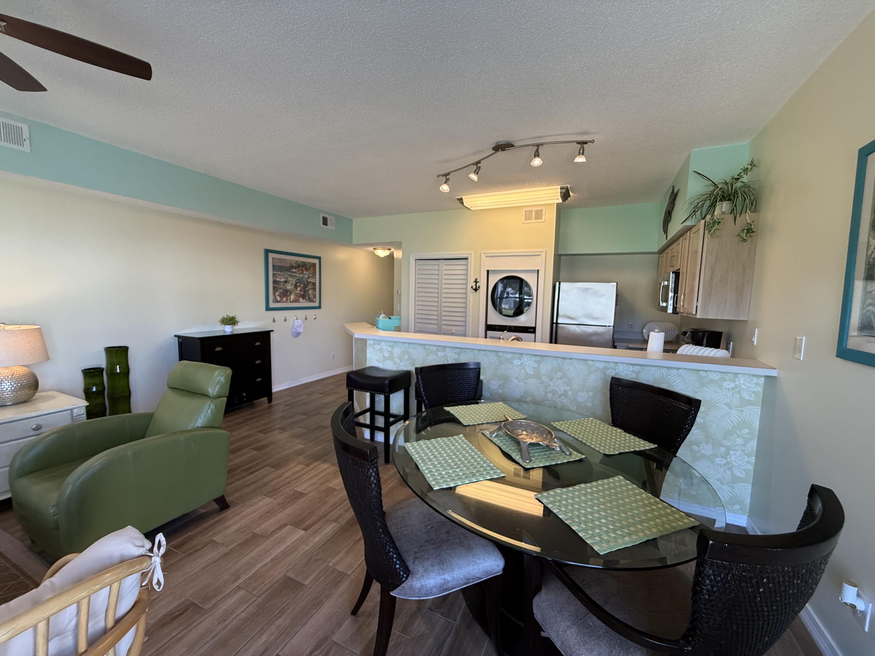 SANDPIPER COVE - Residential