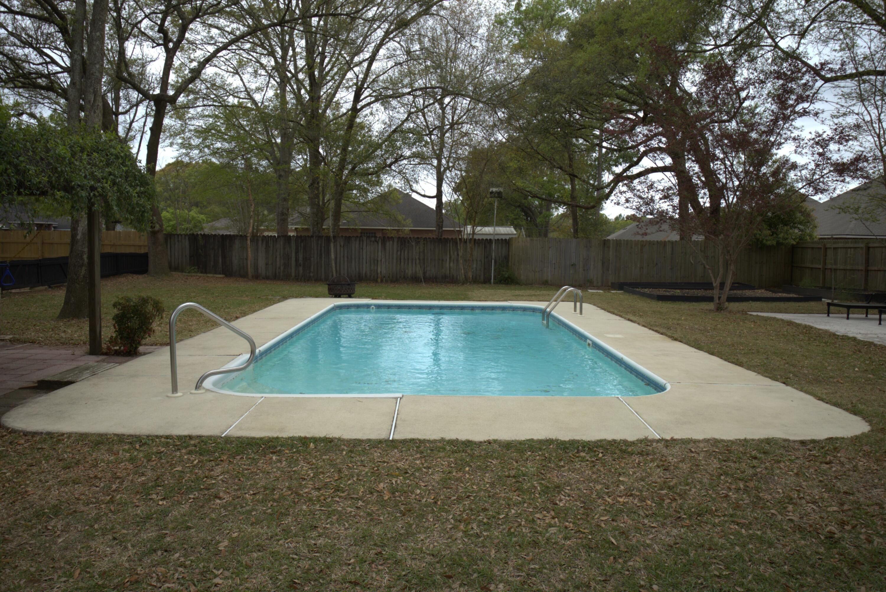 CEDARBROOK ESTATES - Residential