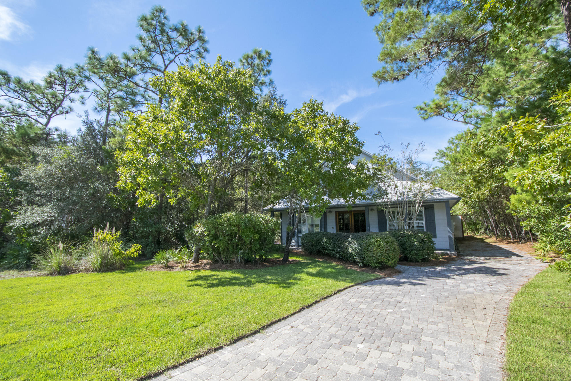 WHITES GULFVIEW ESTATES 2ND ADDN - Residential