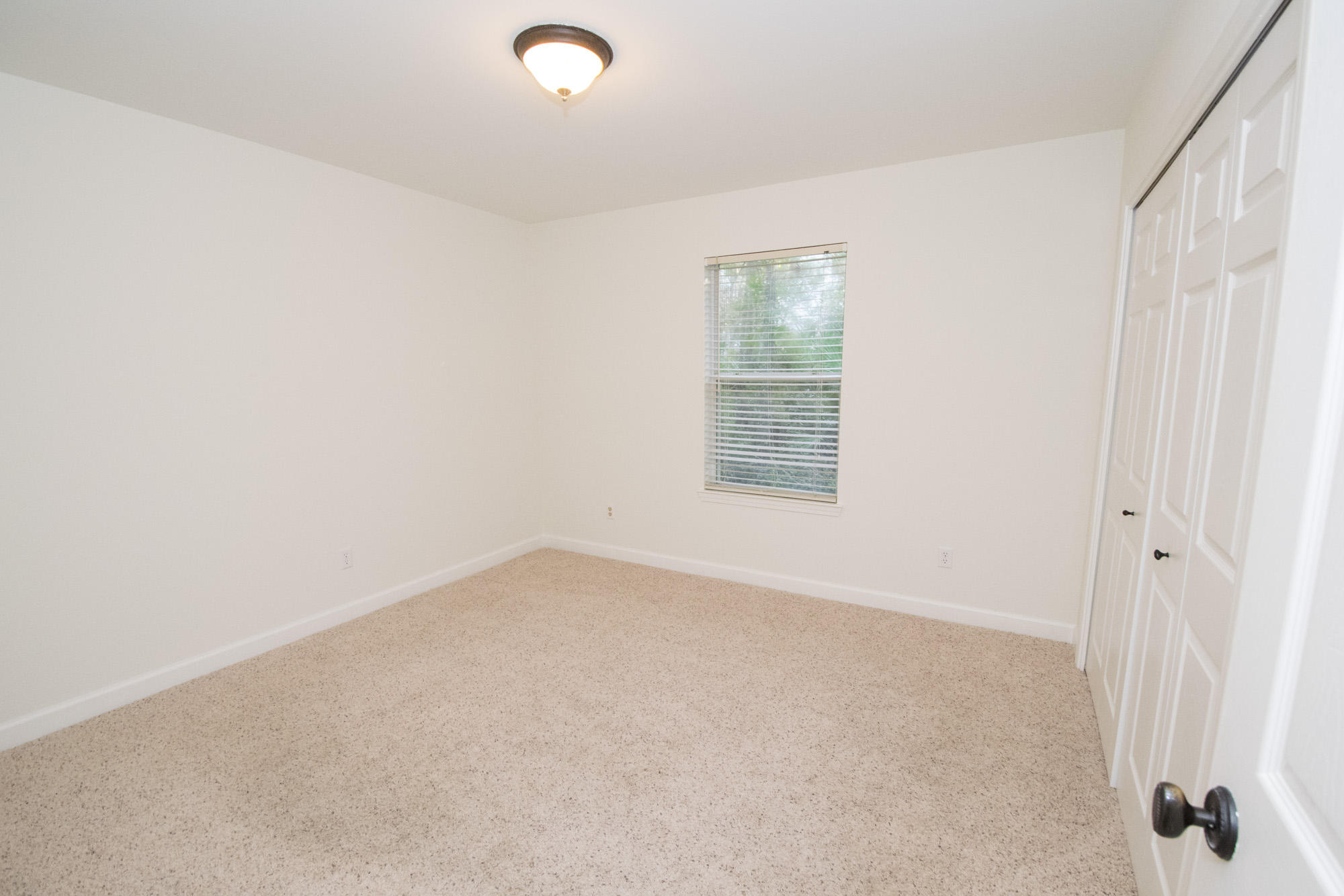 WHITES GULFVIEW ESTATES 2ND ADDN - Residential