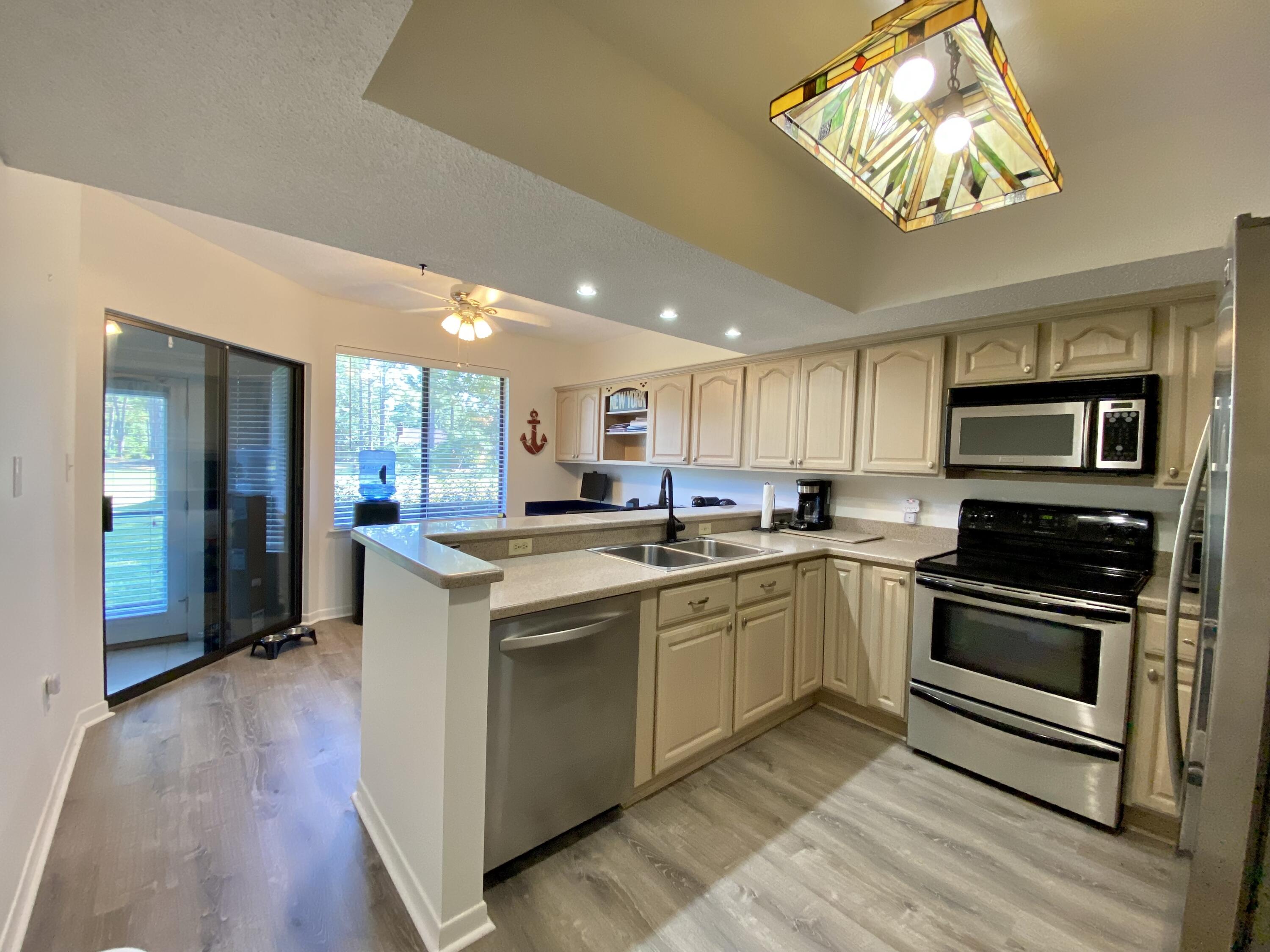 GLENEAGLES GREEN BLUEWATER BAY - Residential Lease