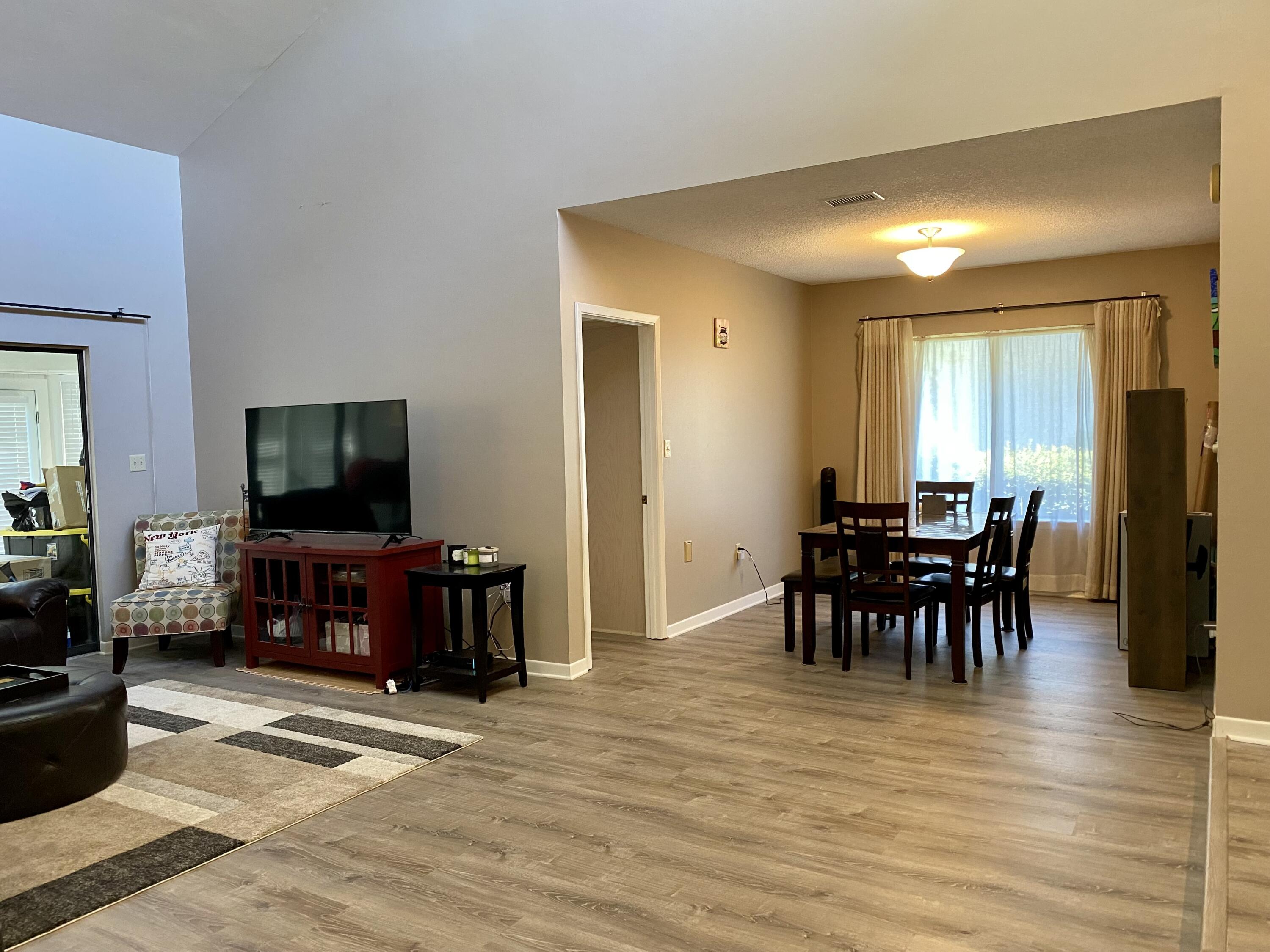 GLENEAGLES GREEN BLUEWATER BAY - Residential Lease