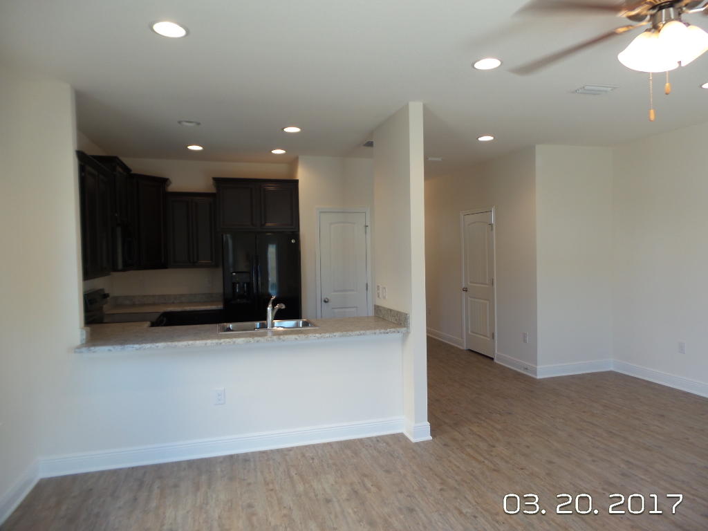 Iron Horse T/H - Residential Lease