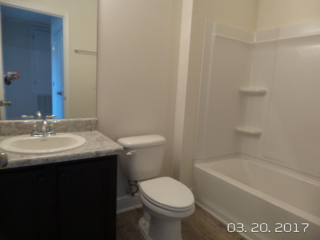 Iron Horse T/H - Residential Lease