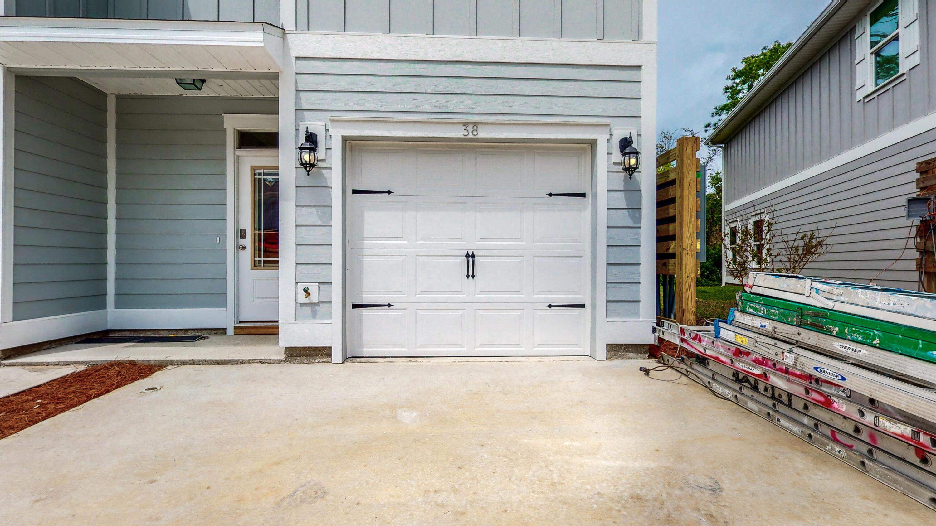 Sandhill Pines - Residential Lease