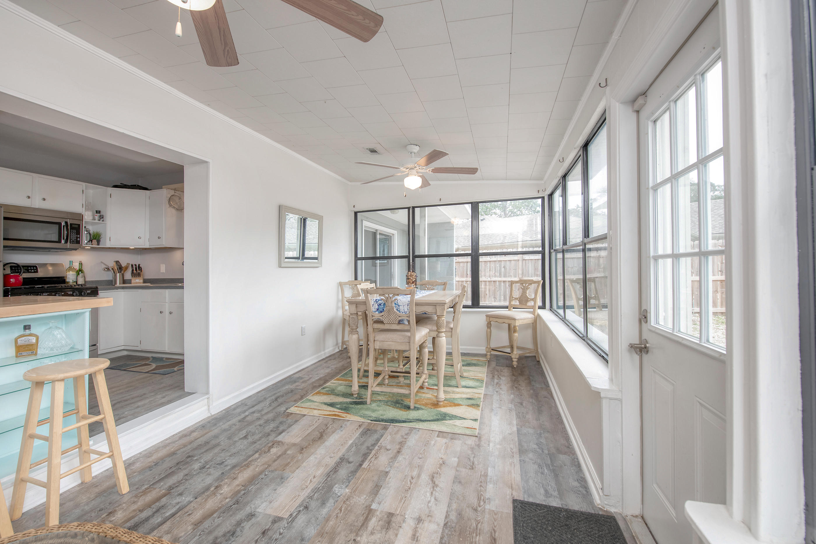 Elliotts Point 7th Addn - Residential