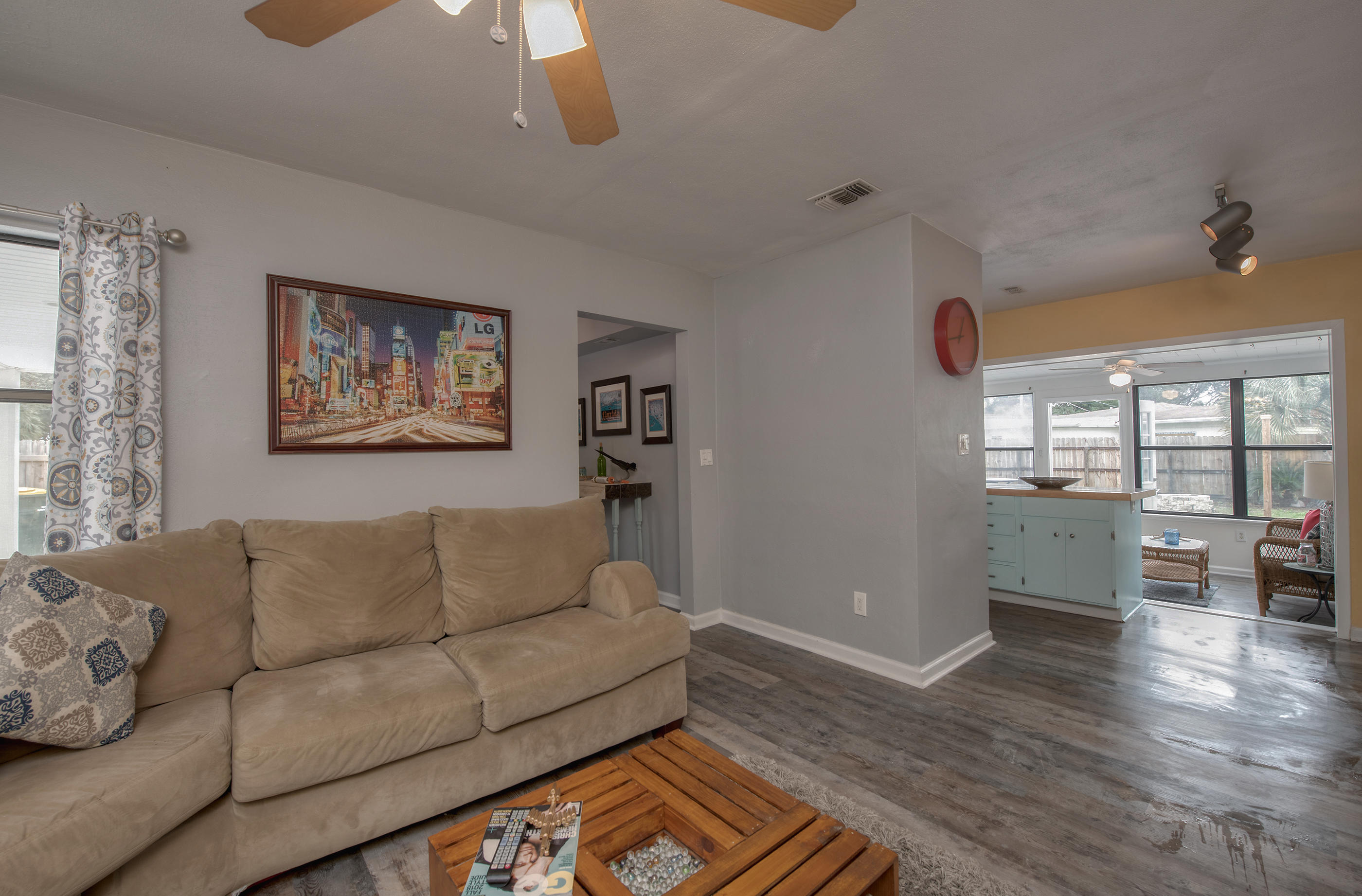 Elliotts Point 7th Addn - Residential