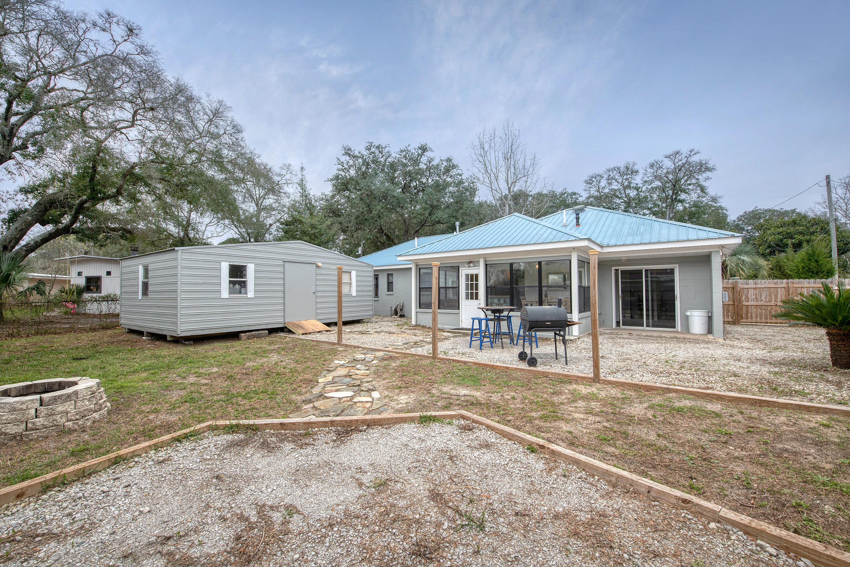 Elliotts Point 7th Addn - Residential