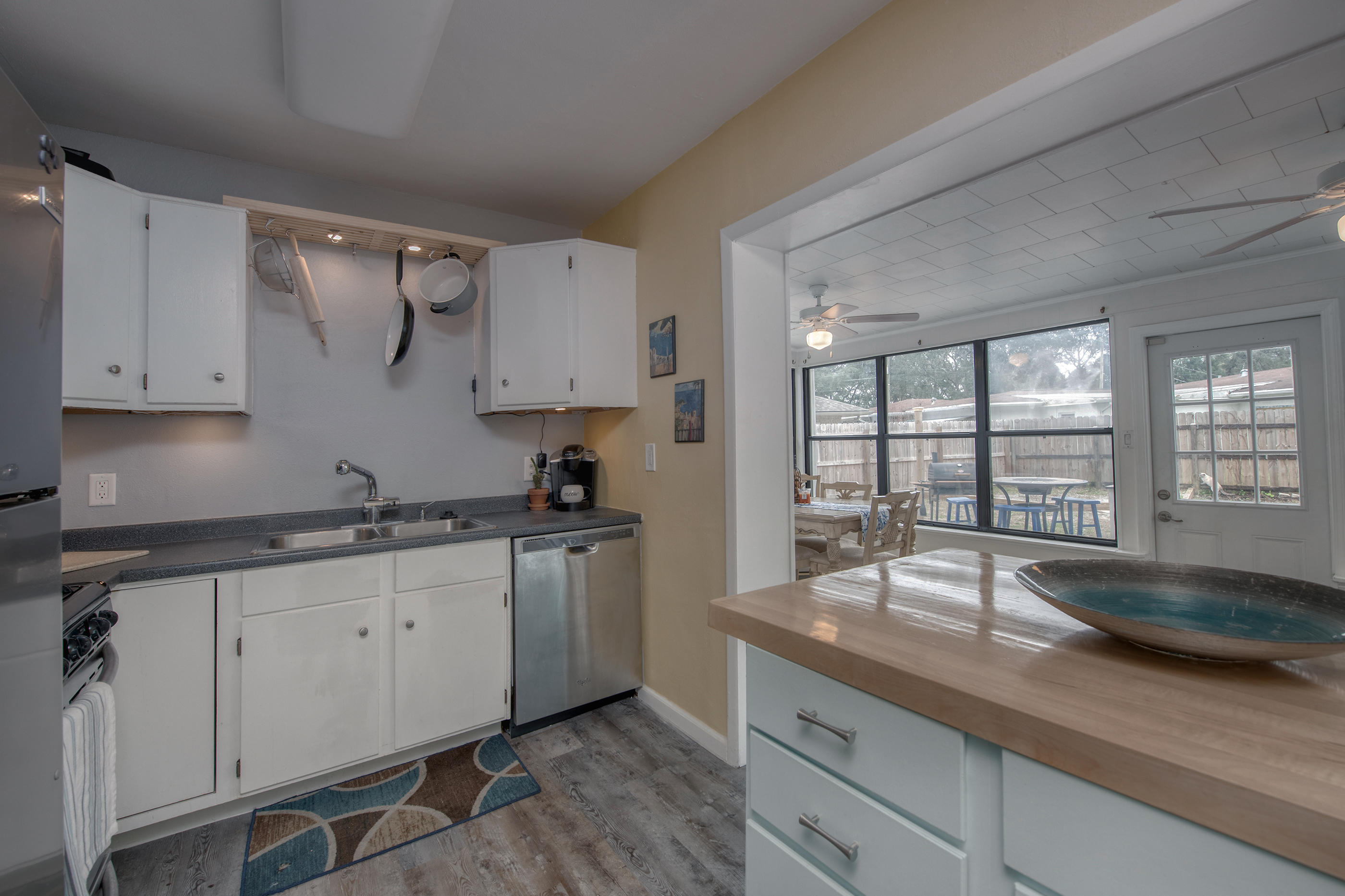 Elliotts Point 7th Addn - Residential