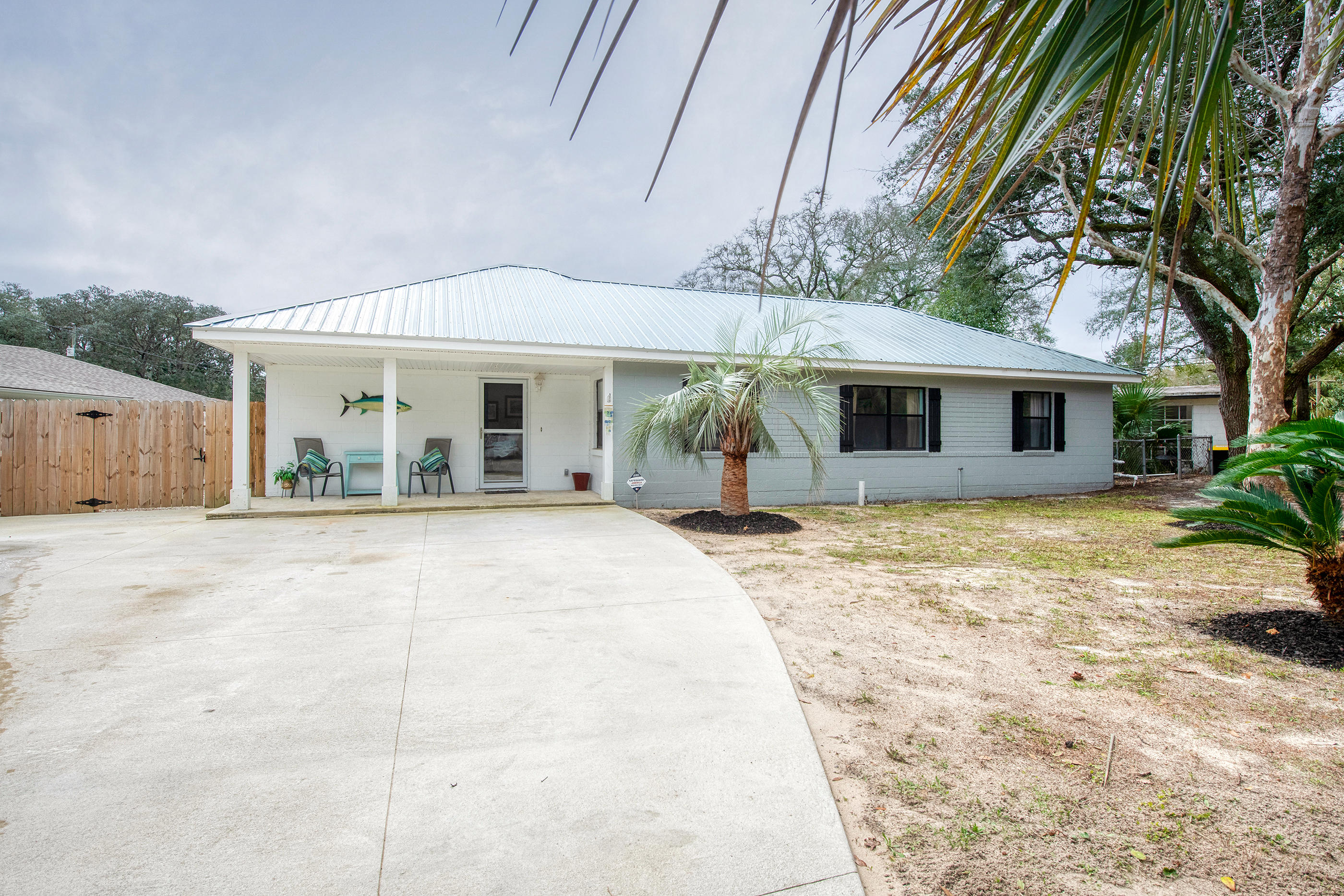 Elliotts Point 7th Addn - Residential