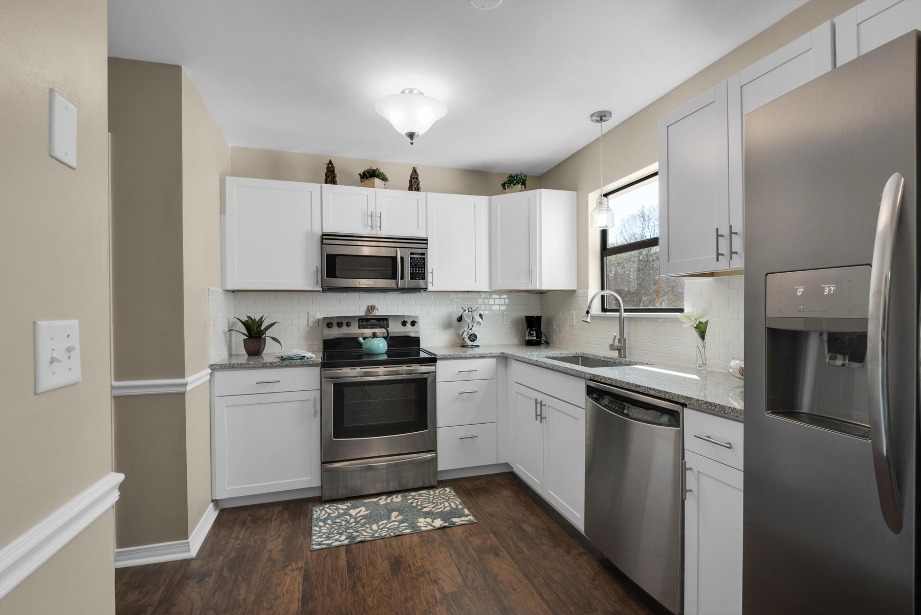 COUNTRYVIEW ESTATES - Residential