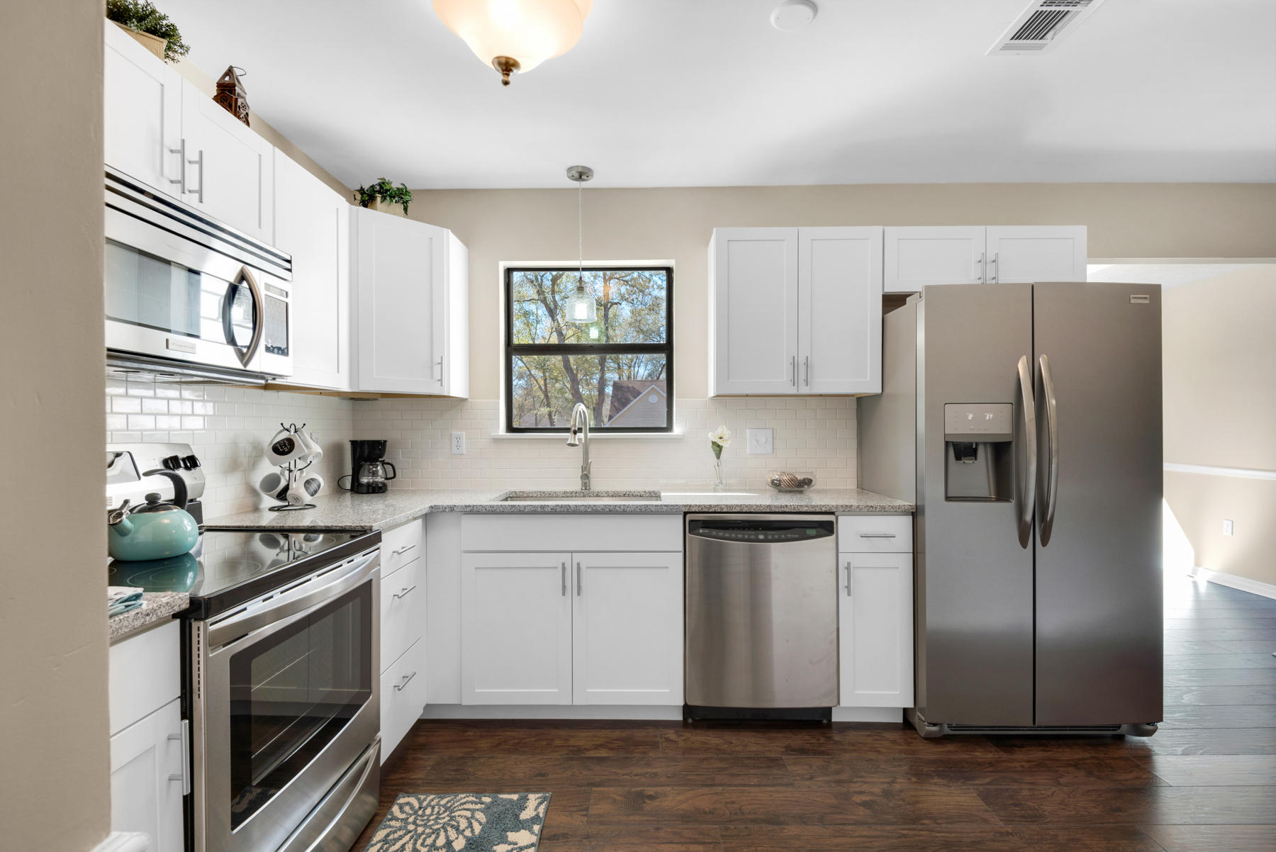 COUNTRYVIEW ESTATES - Residential