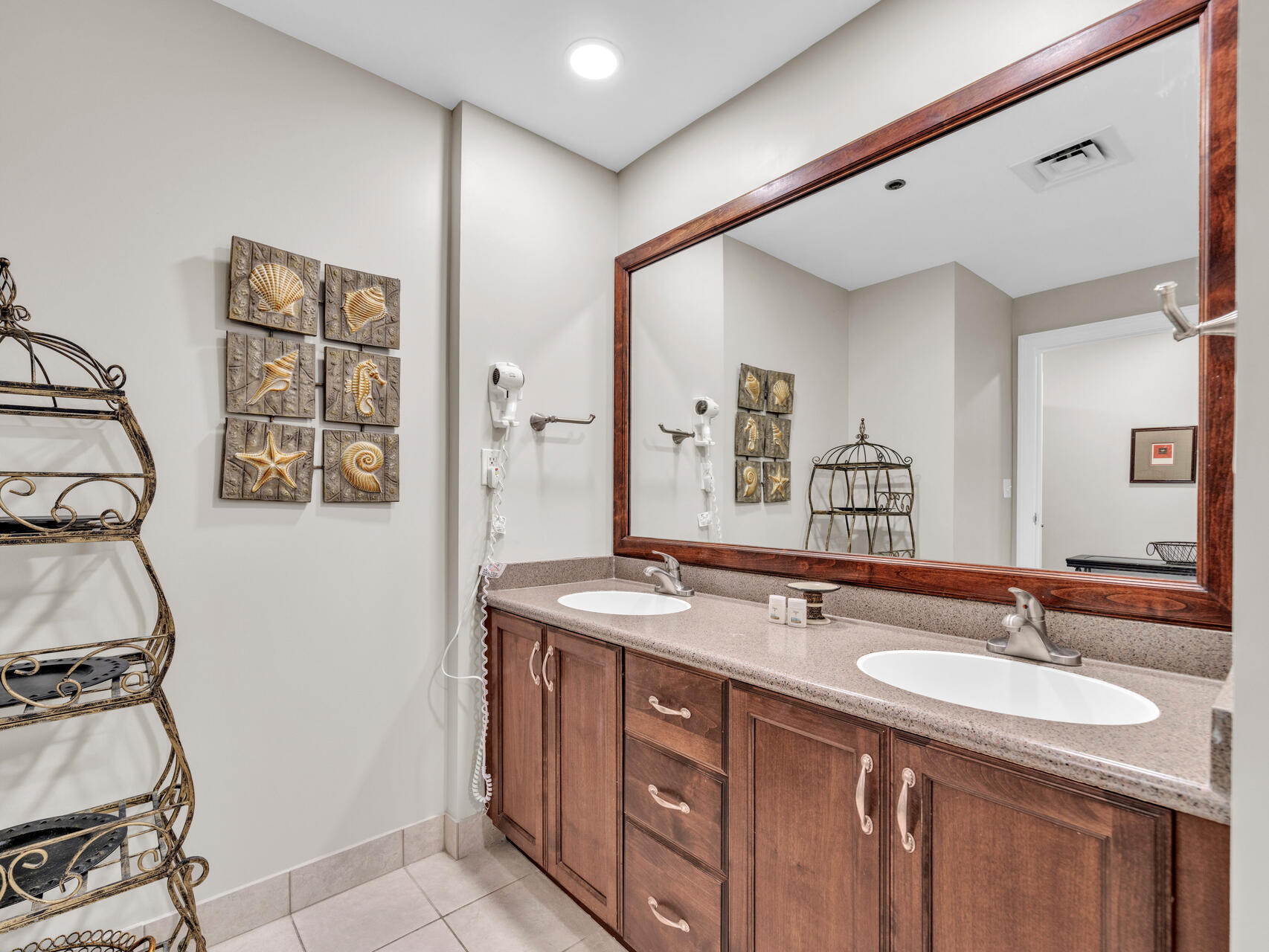 SUMMIT AT TOPS'L (THE) - Residential