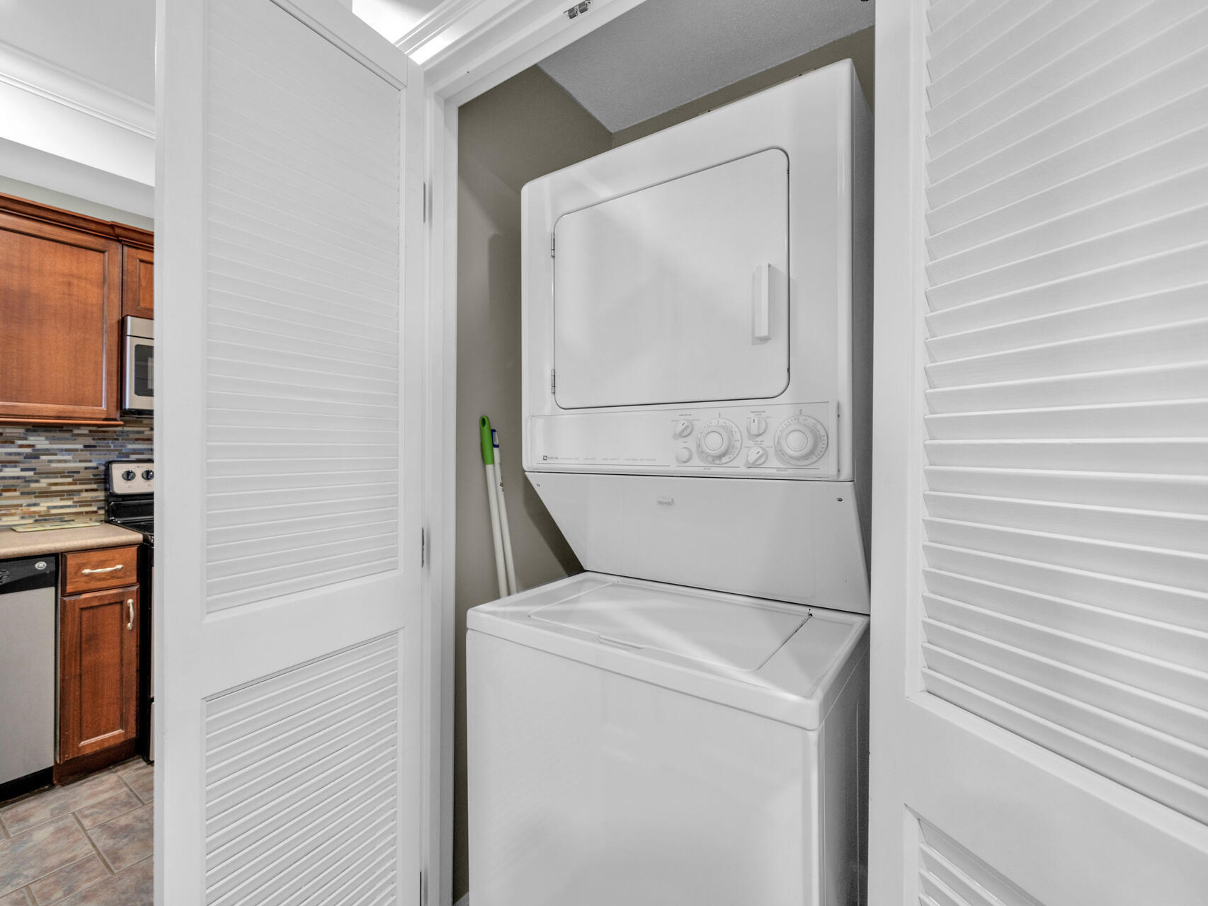 SUMMIT AT TOPS'L (THE) - Residential