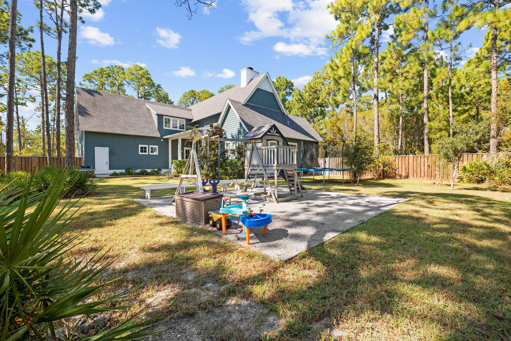 THE WOODS - Residential