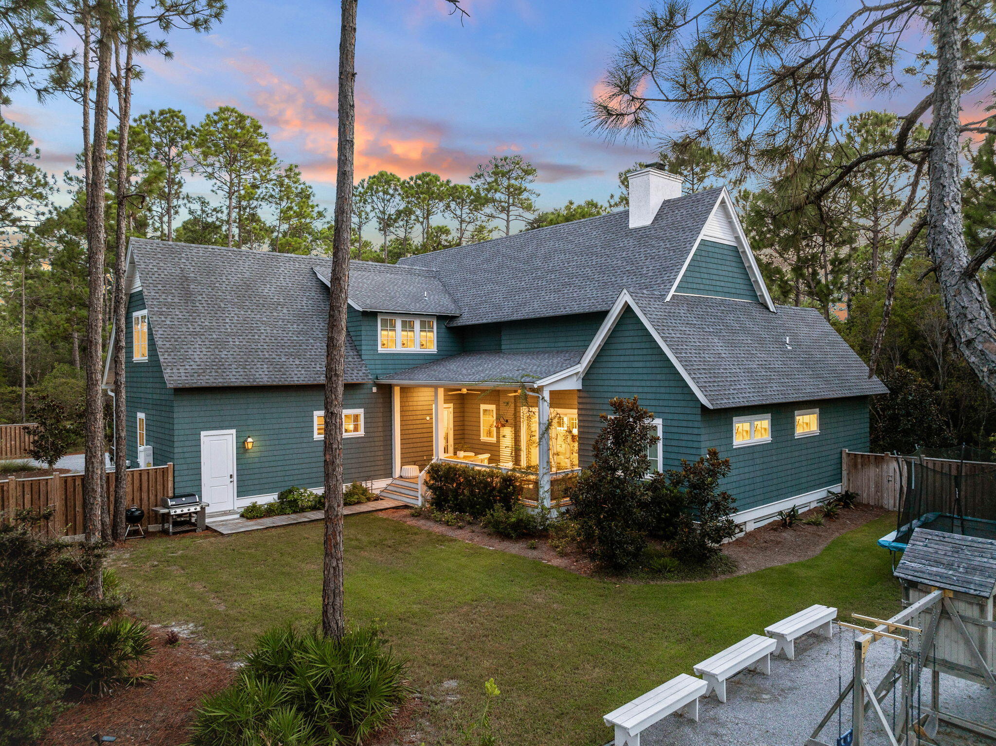 THE WOODS - Residential