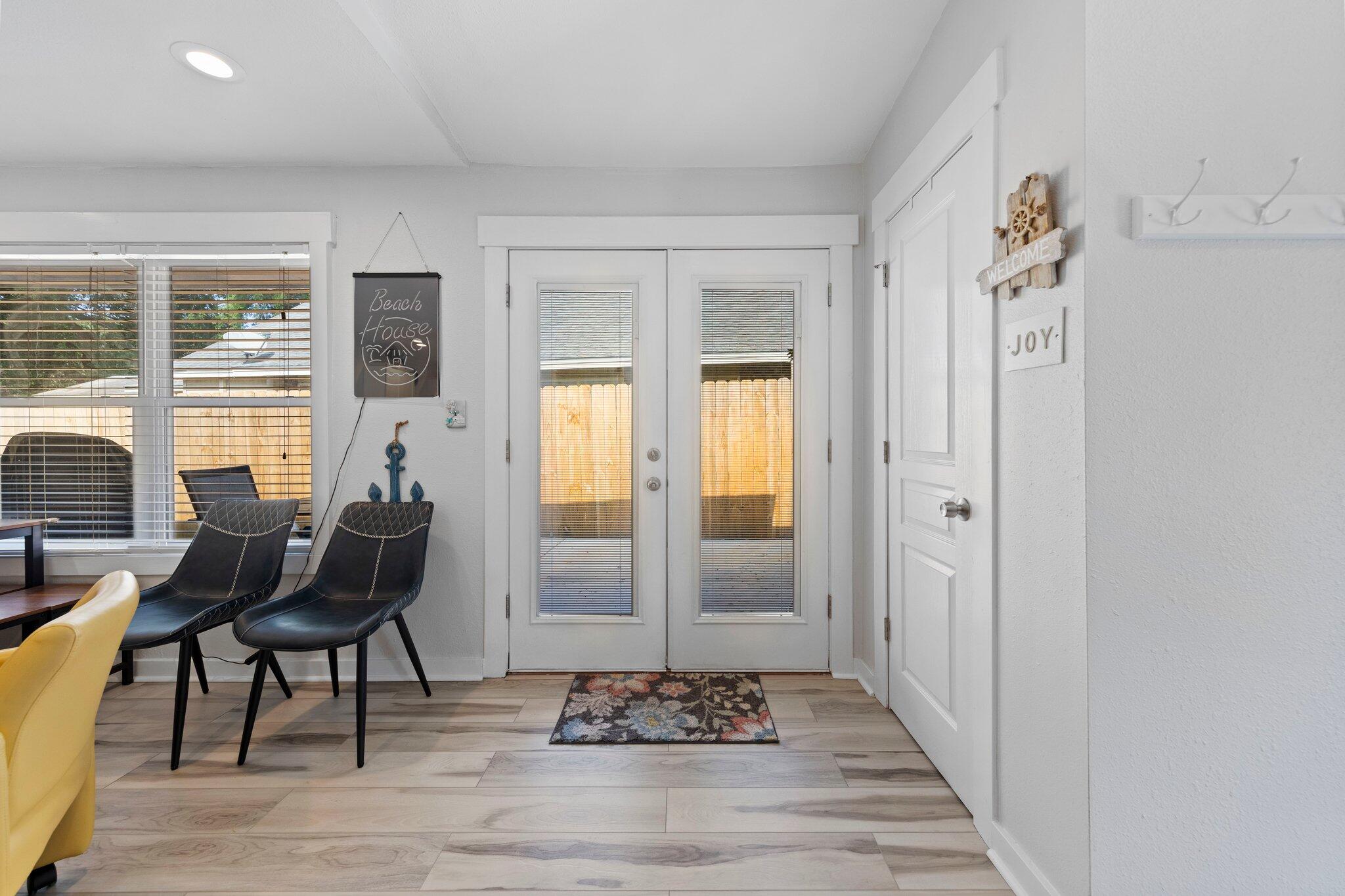 SANDPIPER VILLAGE - Residential