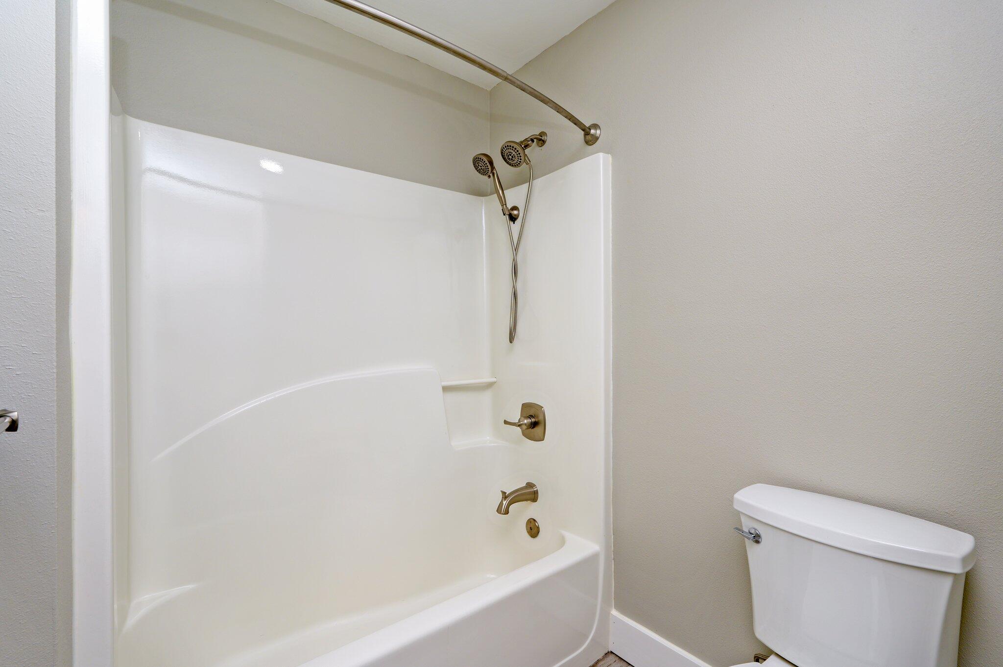 COUNTRYVIEW ESTATES - Residential