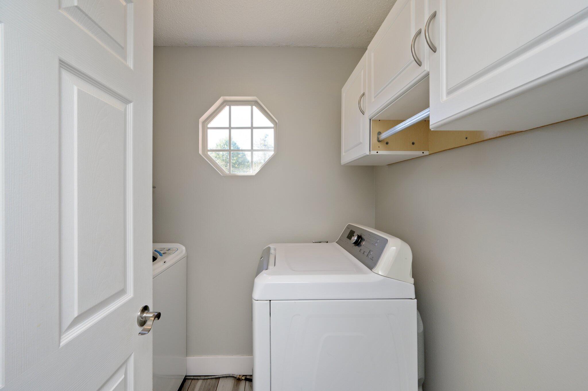 COUNTRYVIEW ESTATES - Residential