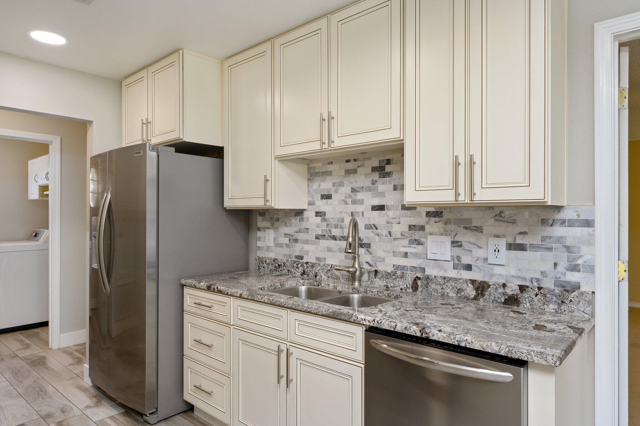 COUNTRYVIEW ESTATES - Residential