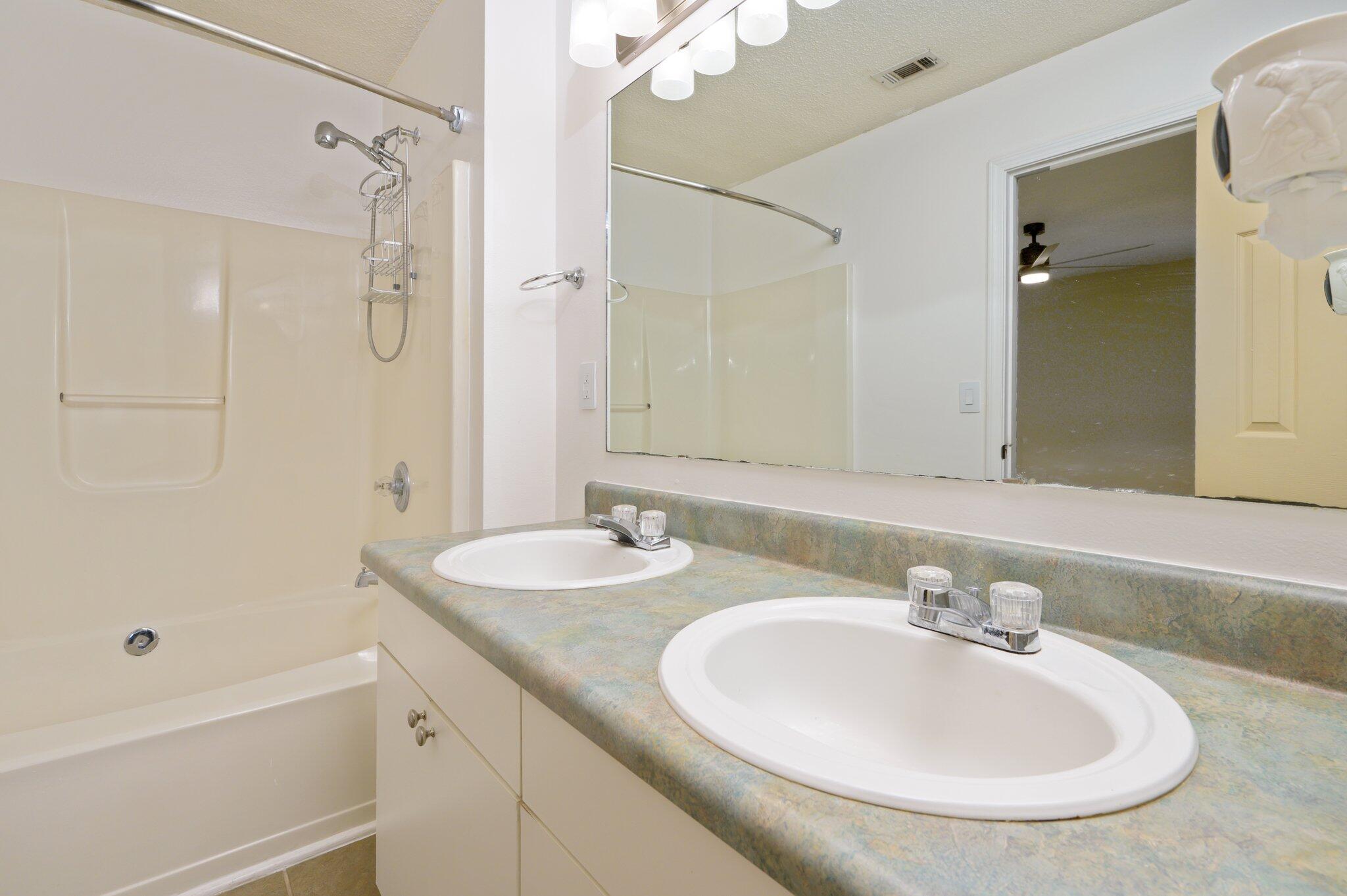 COUNTRYVIEW ESTATES - Residential