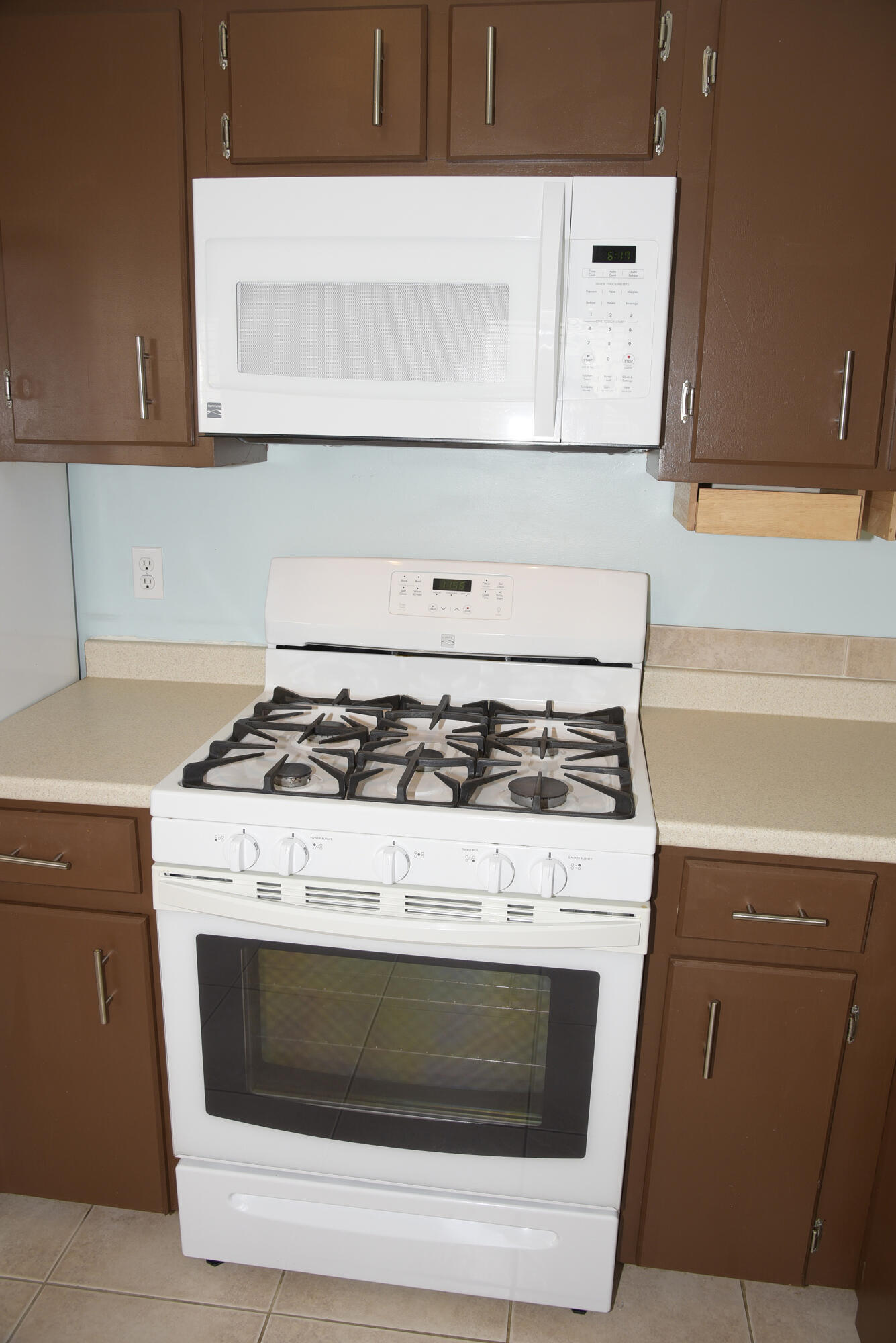 BLUE PINE VILLAGE AMENDED - Residential Lease