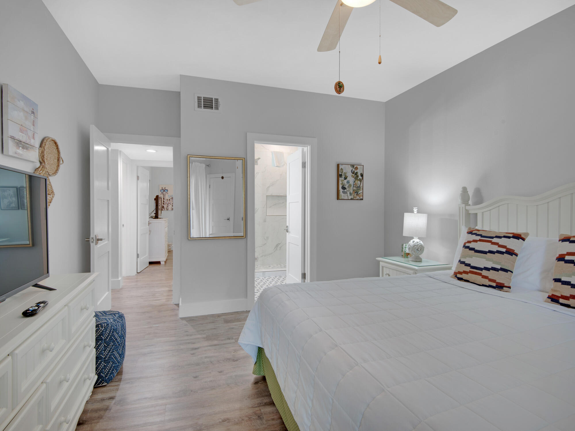 HIDDEN DUNES BEACH COTTAGES 2 - Residential