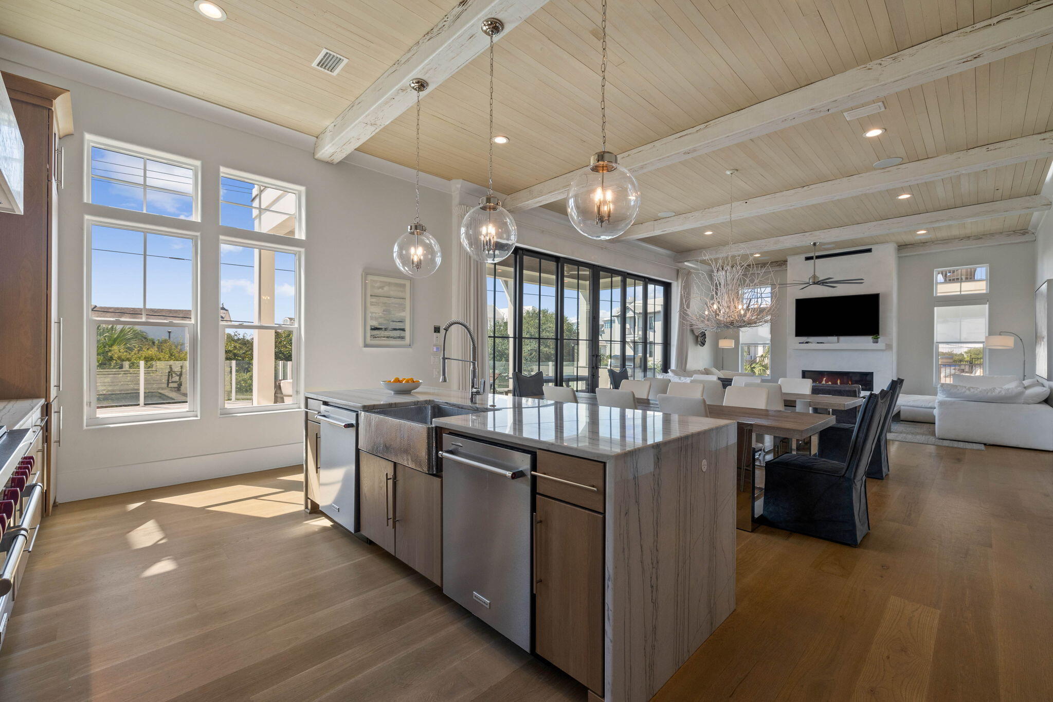 GULF SHORE MANOR - Residential
