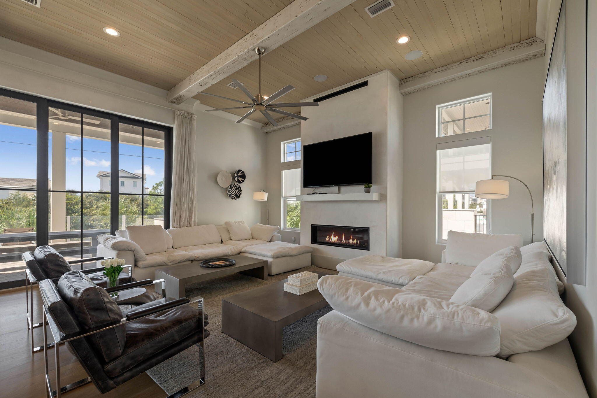 GULF SHORE MANOR - Residential