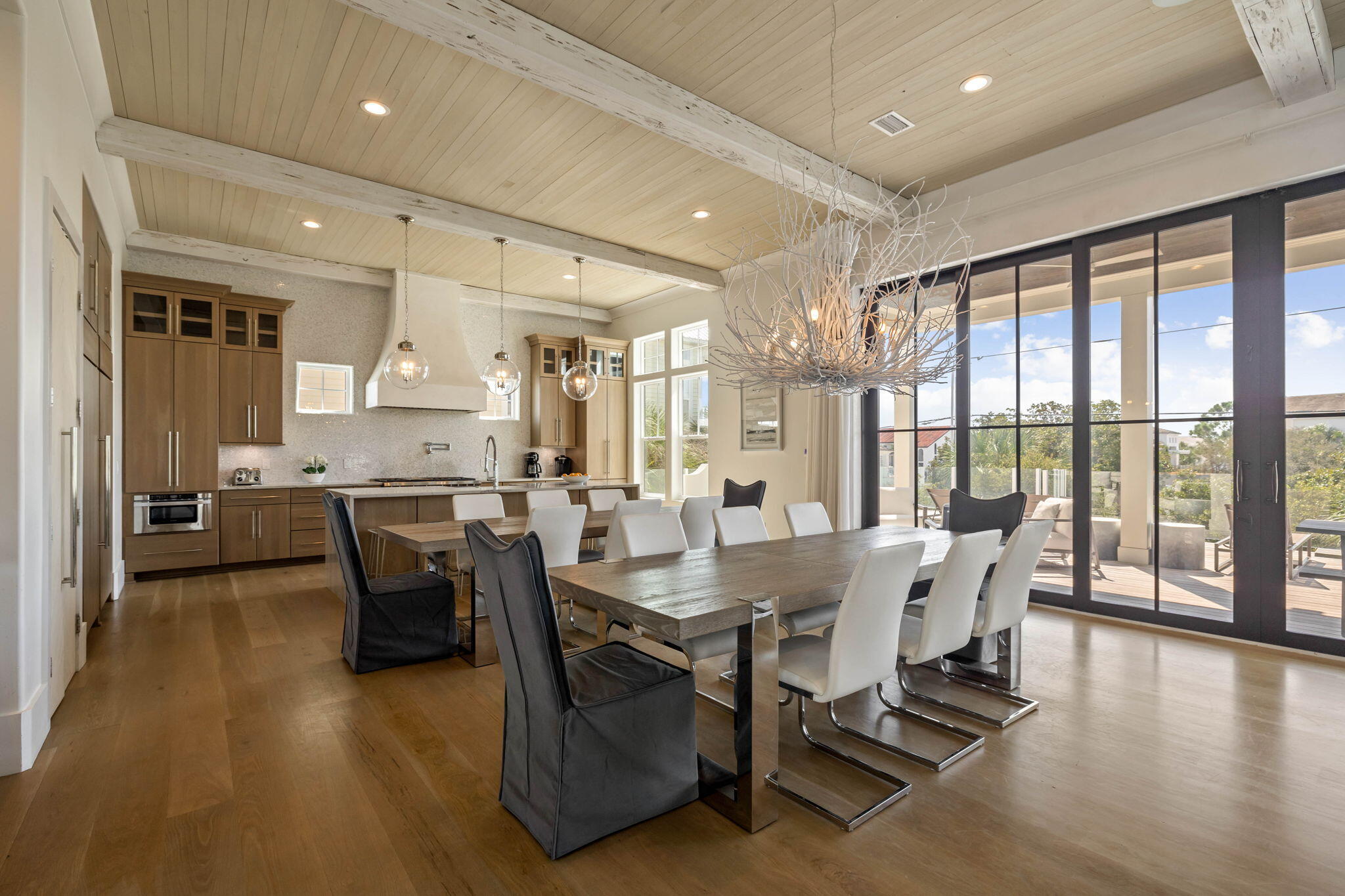 GULF SHORE MANOR - Residential