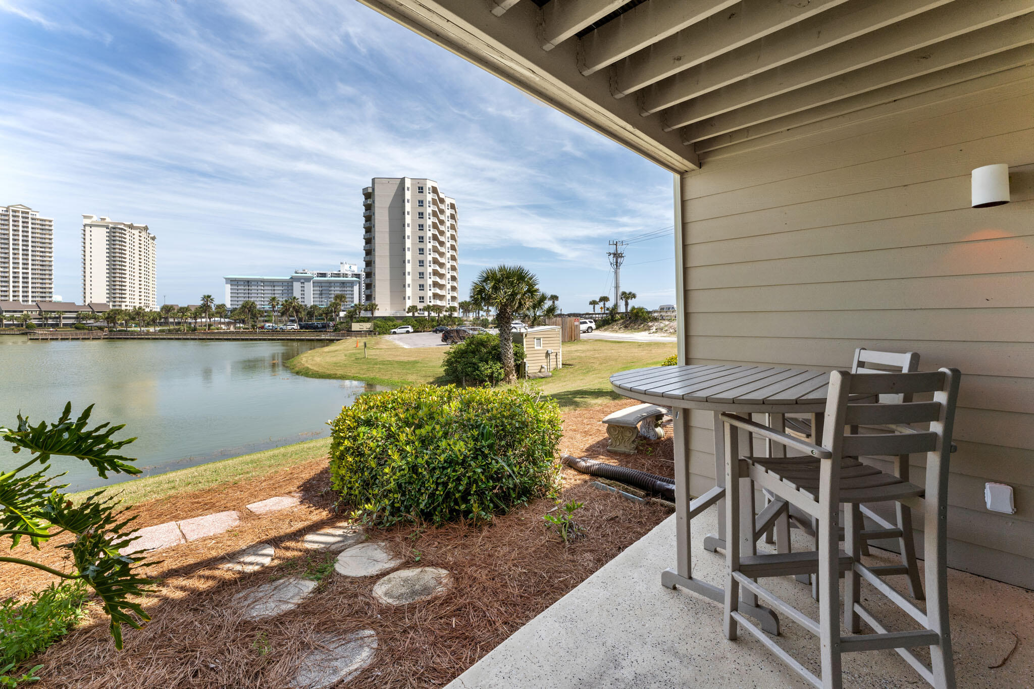 SEASCAPE CONDO PH 6A - Residential