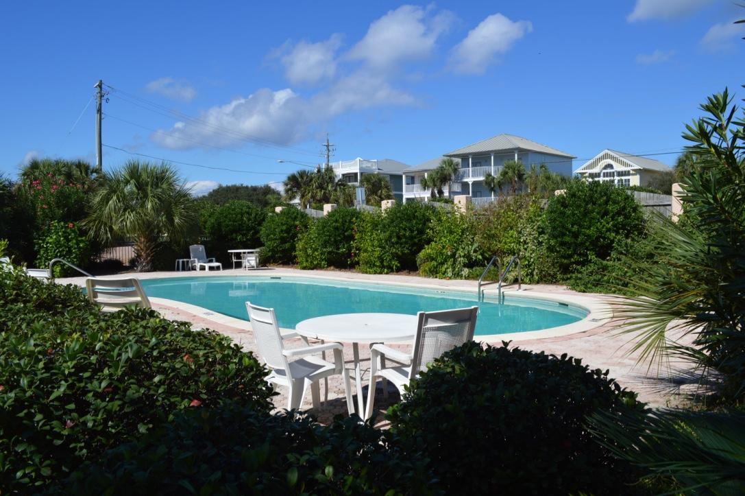 CRYSTAL BEACH T/H - Residential