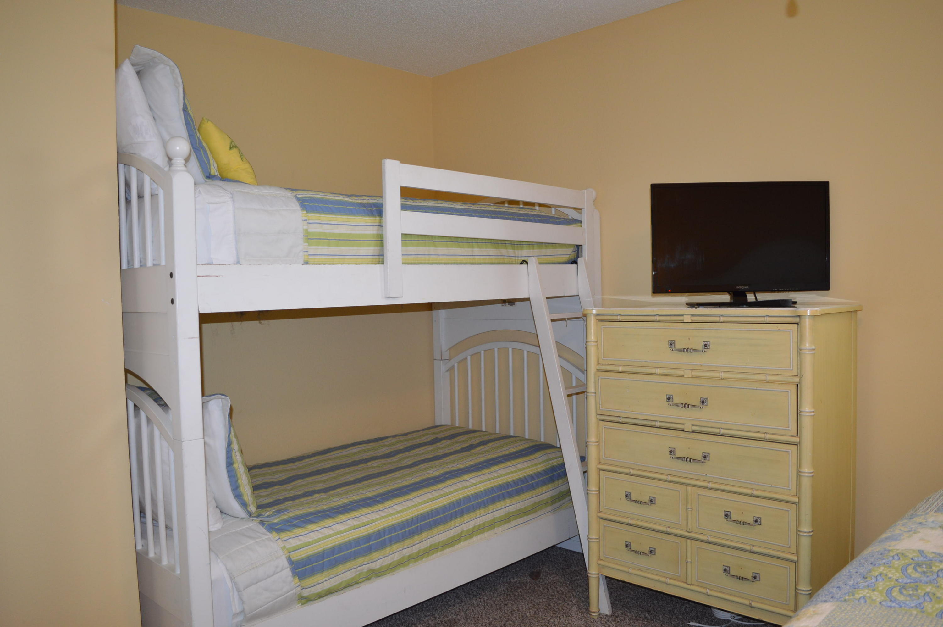 CRYSTAL BEACH T/H - Residential