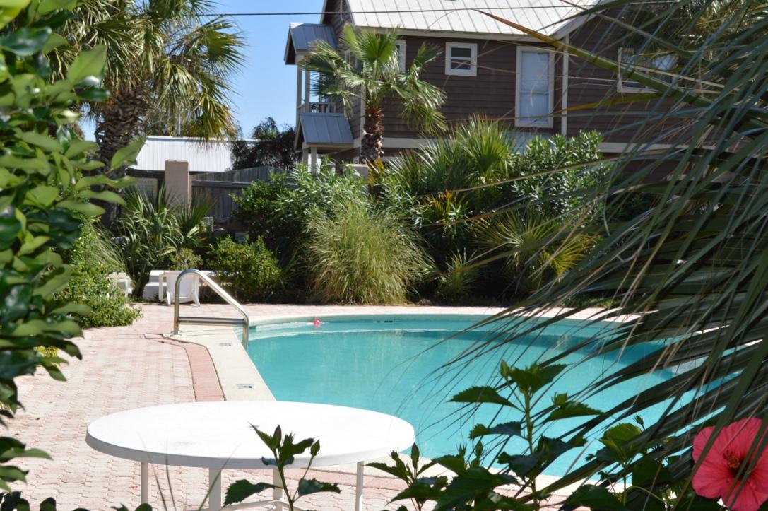 CRYSTAL BEACH T/H - Residential