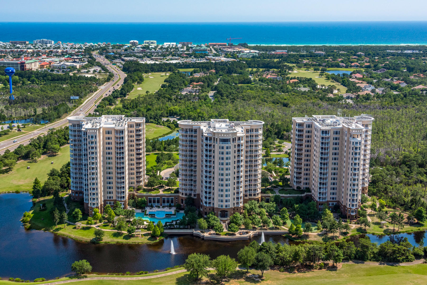 ONE WATER PLACE - Residential