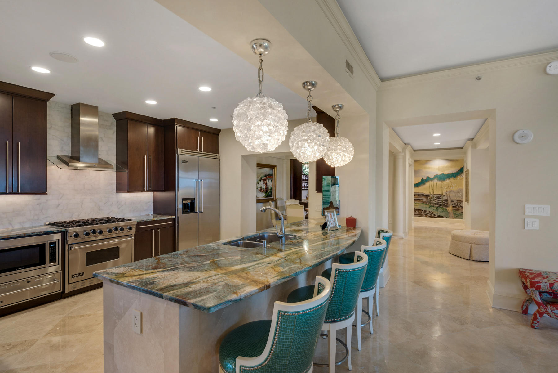 ONE WATER PLACE - Residential