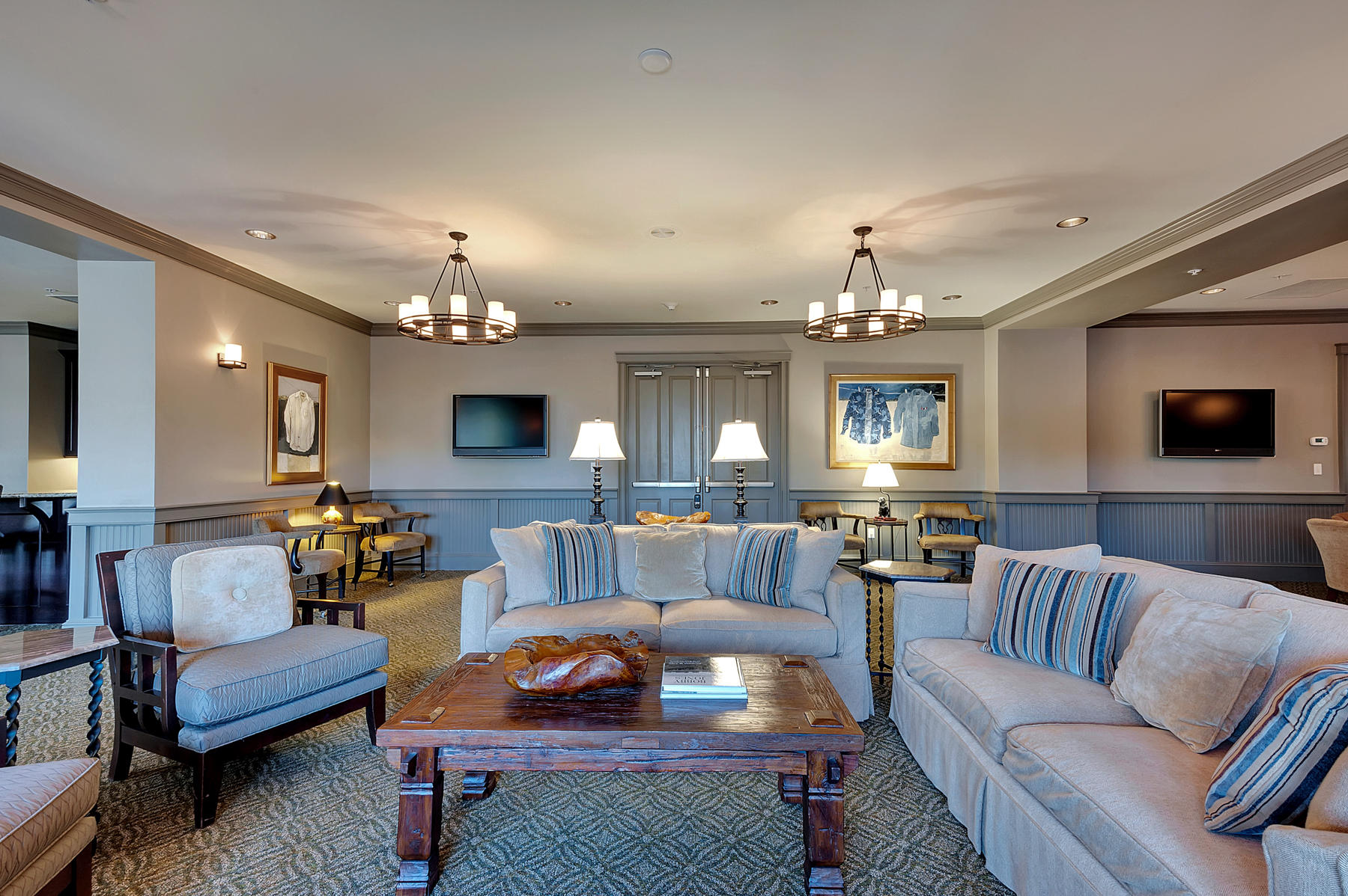 ONE WATER PLACE - Residential