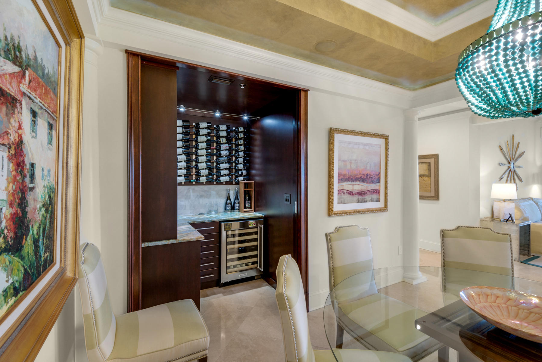 ONE WATER PLACE - Residential