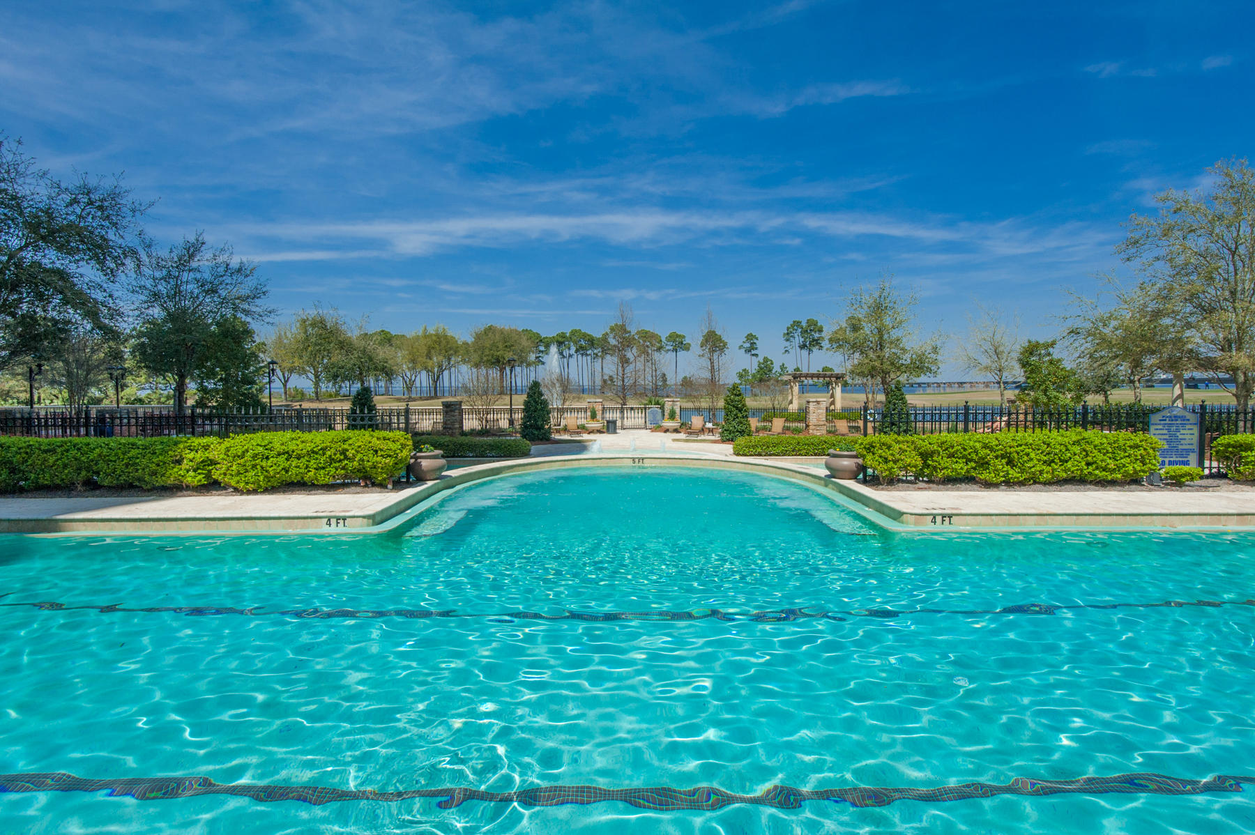 ONE WATER PLACE - Residential