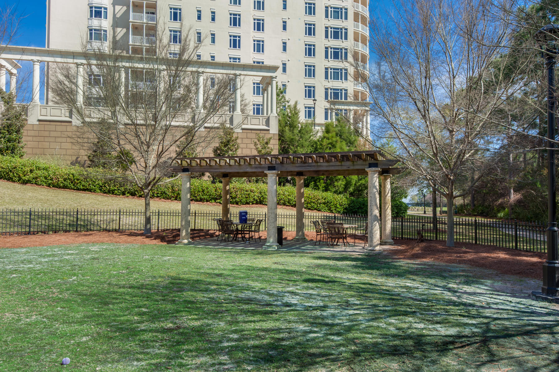 ONE WATER PLACE - Residential