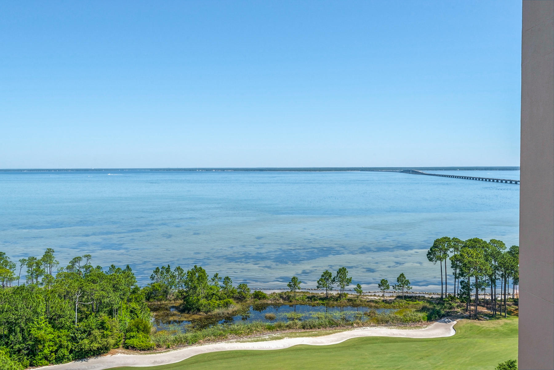 ONE WATER PLACE - Residential