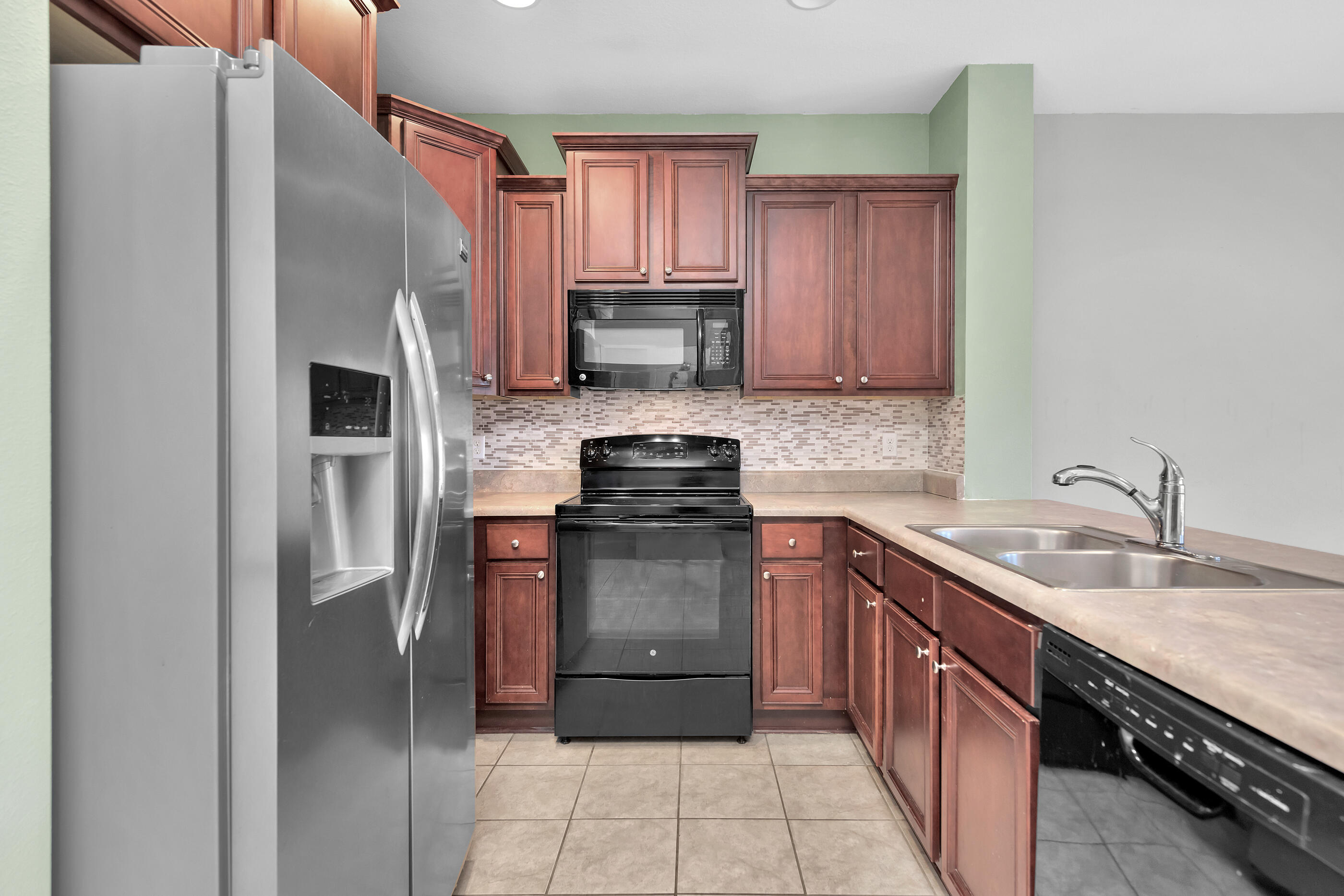 IRON HORSE T/H - Residential