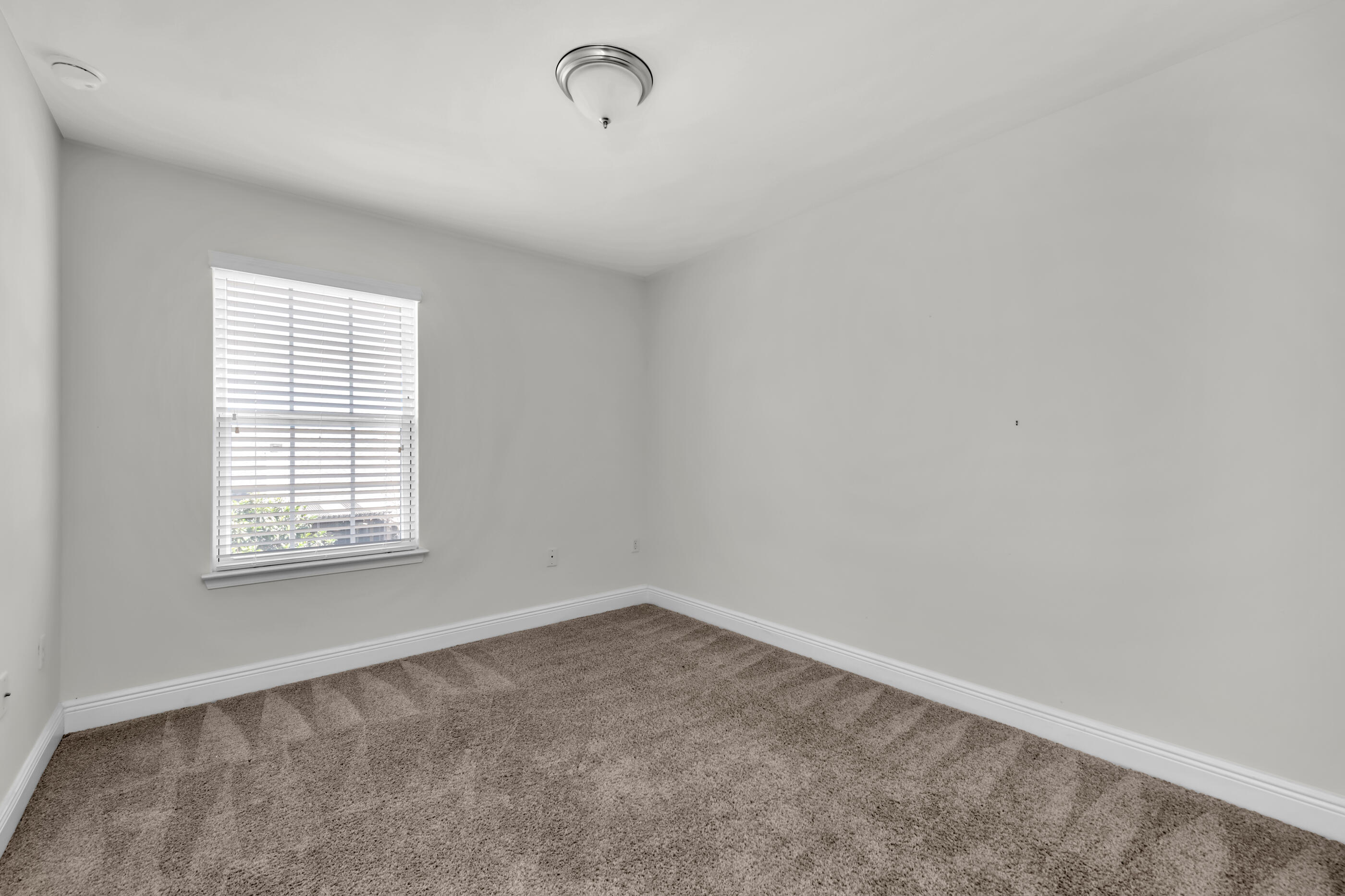 IRON HORSE T/H - Residential