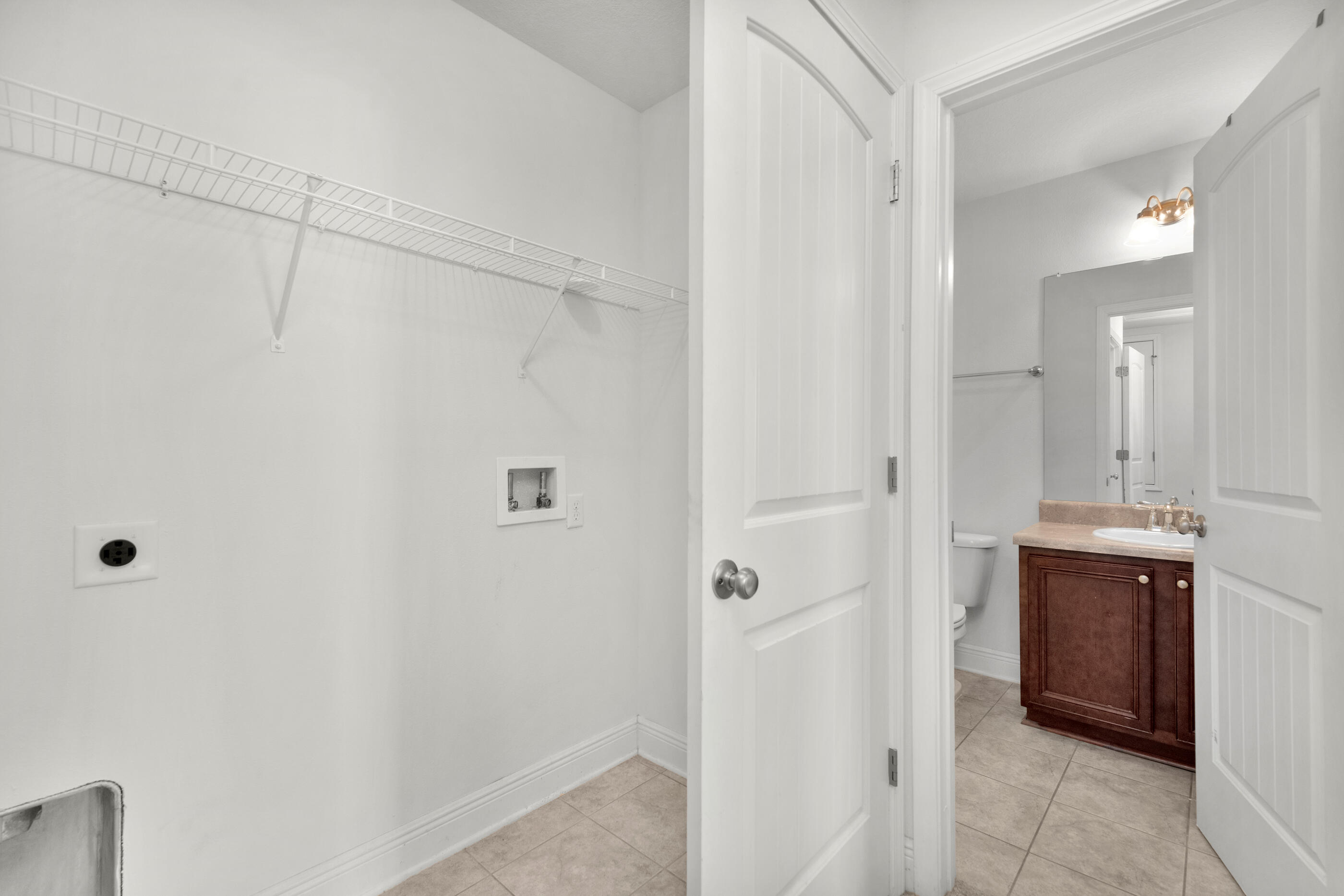 IRON HORSE T/H - Residential