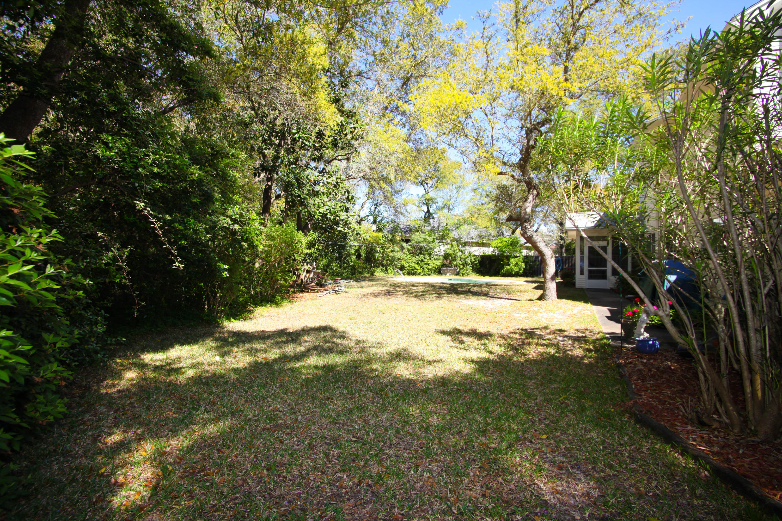 LAKE POINTE - Residential