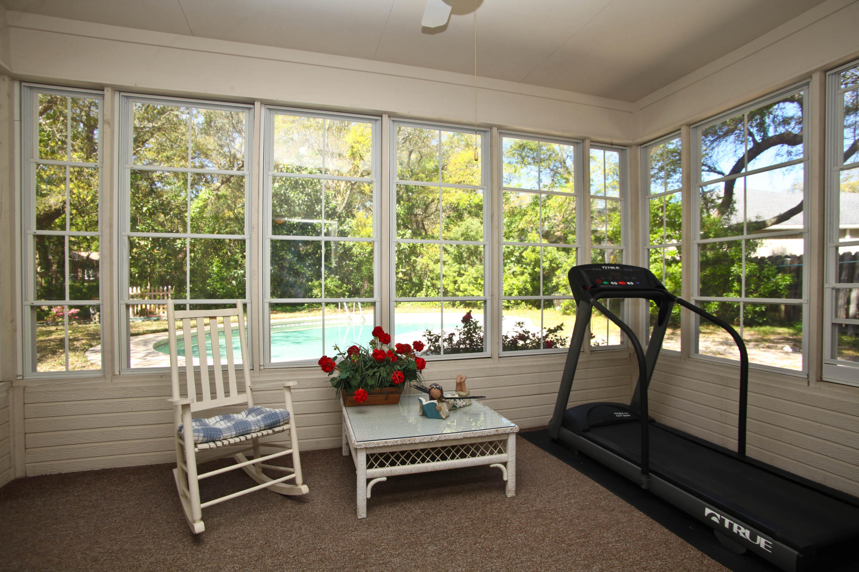 LAKE POINTE - Residential