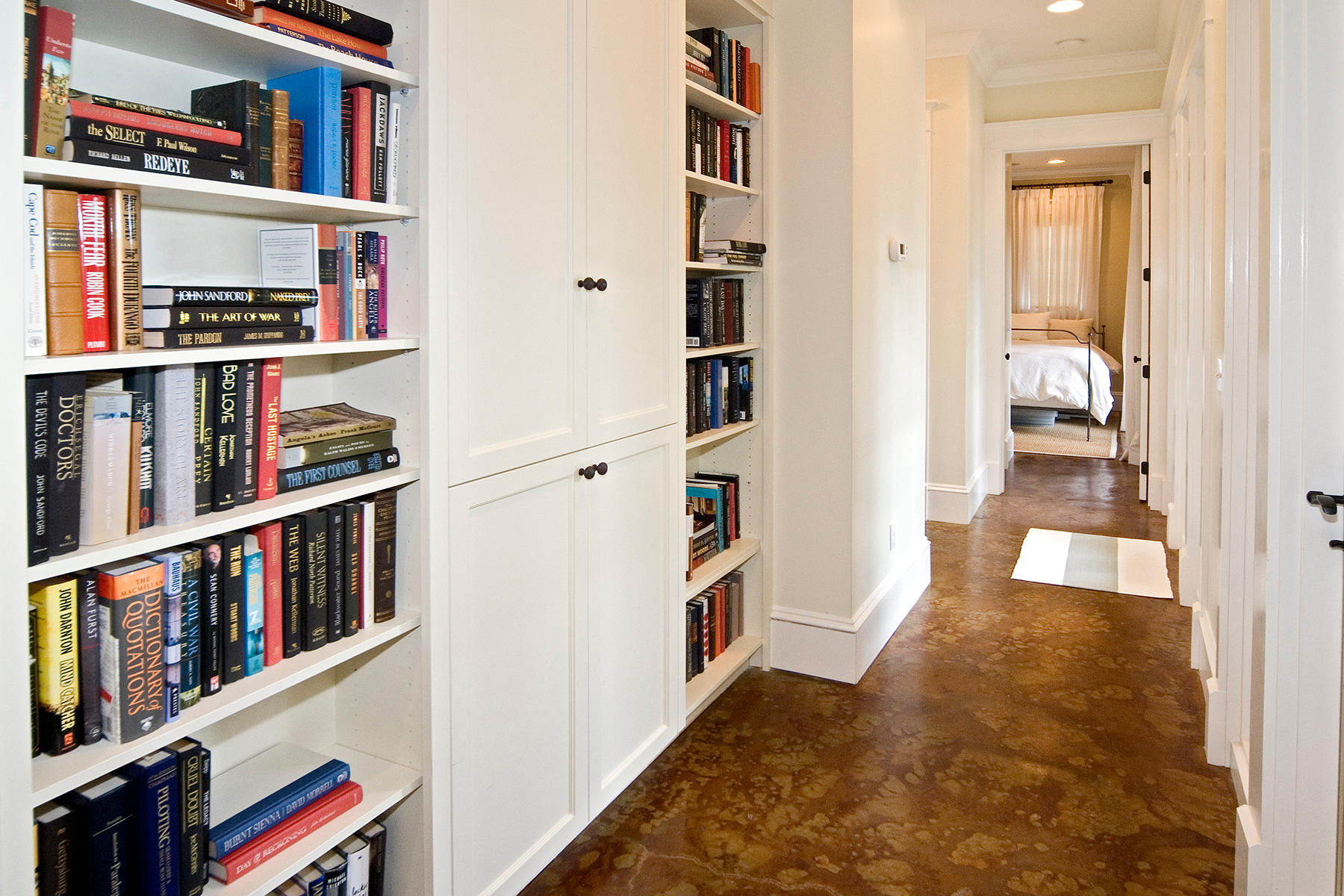 RETREAT THE - Residential