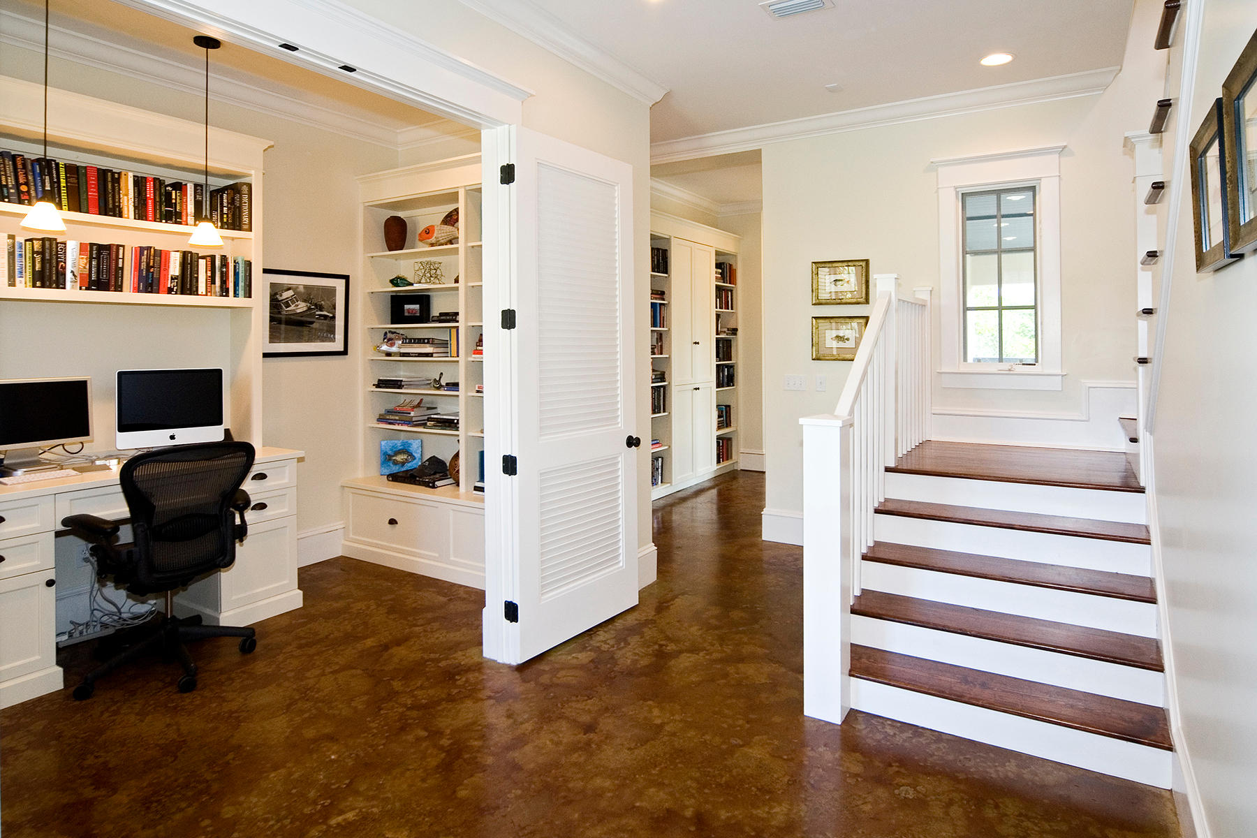 RETREAT THE - Residential